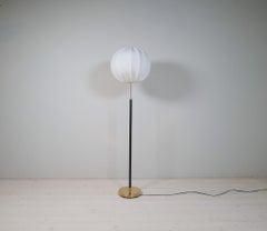 Lampadaire en laiton du milieu du siècle en cuir noir Falkenbergs Belysning, Suède, 1960s