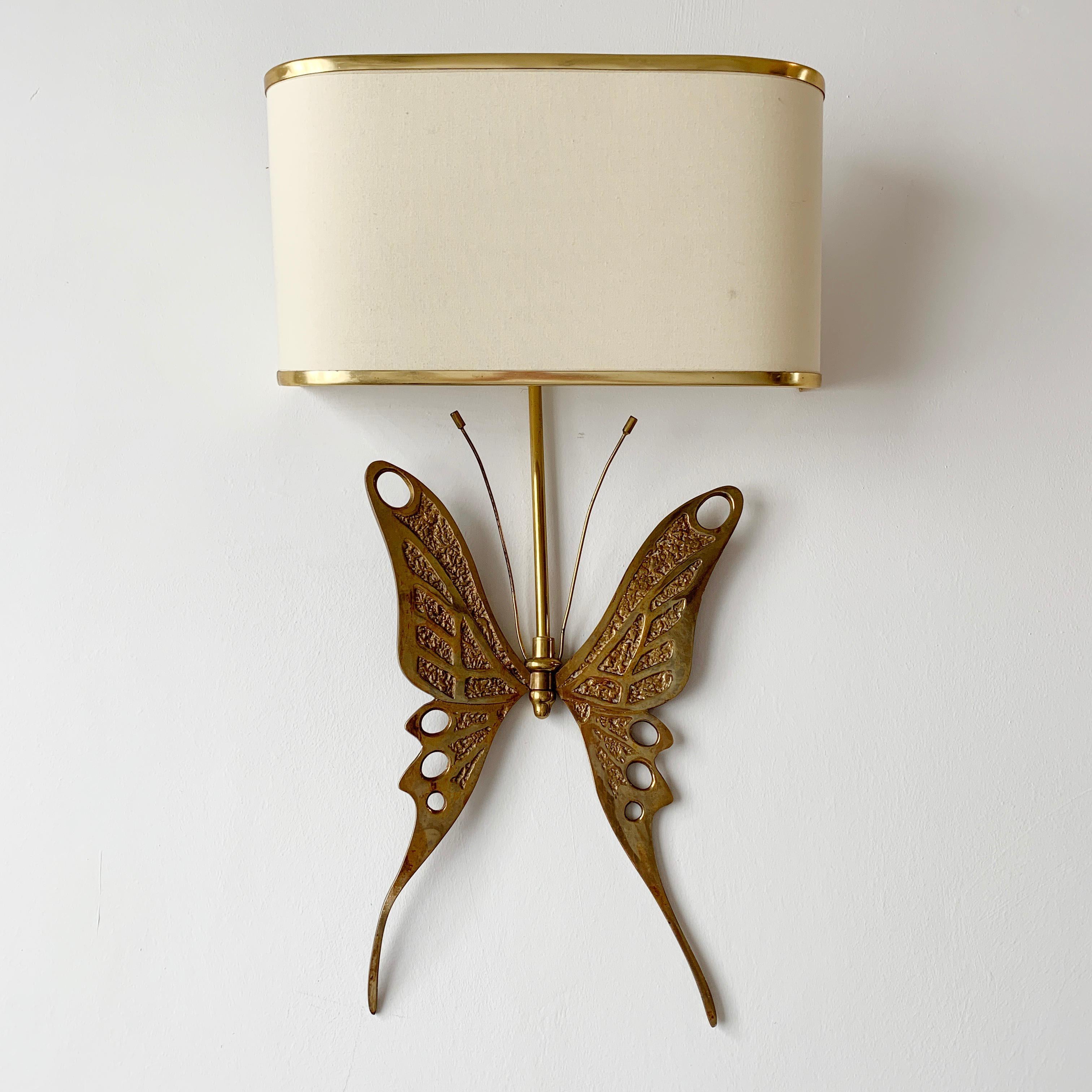 Mid-Century Modern Mid Century Brass Butterfly Wall Sconce, att Willy Daro