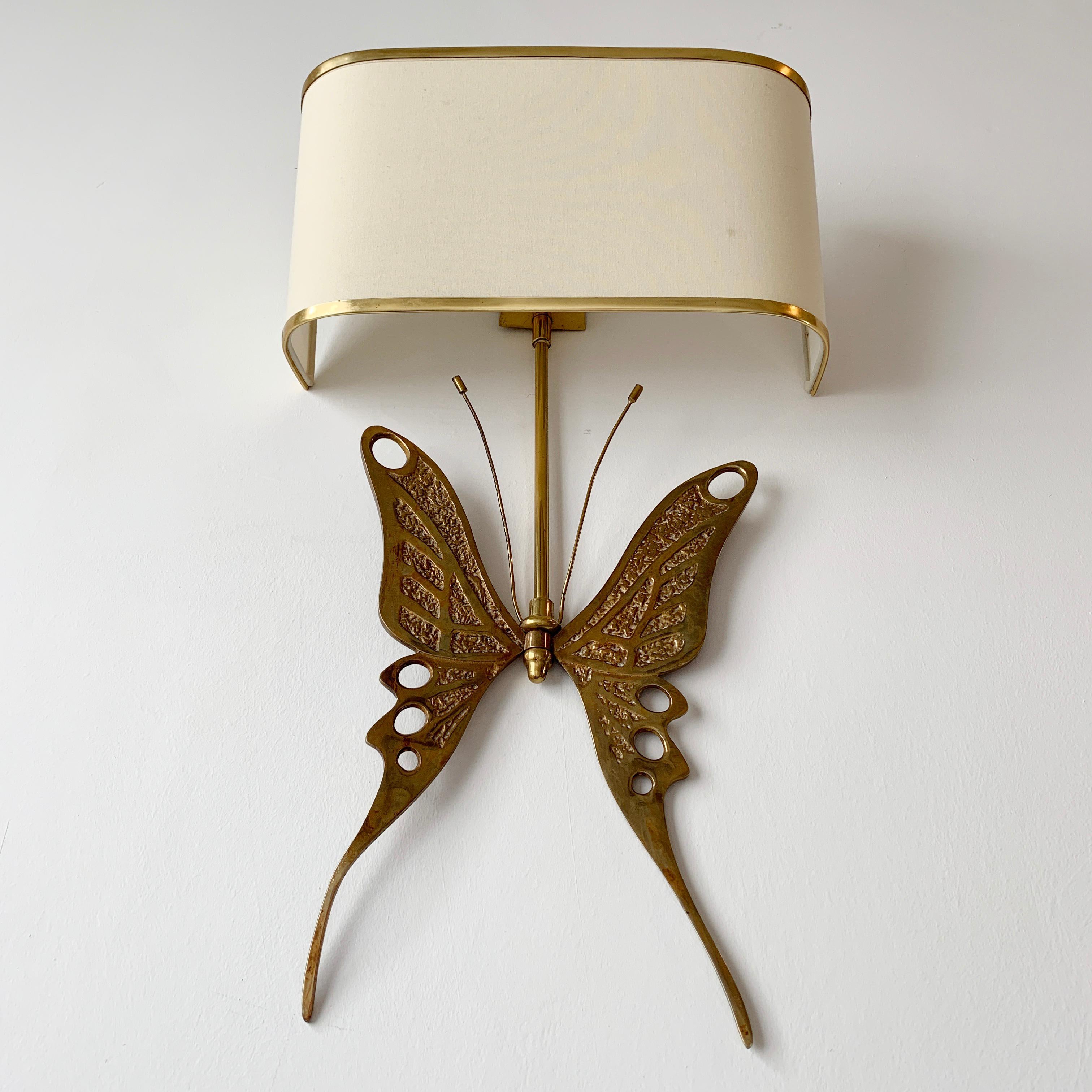 Hand-Crafted Mid Century Brass Butterfly Wall Sconce, att Willy Daro