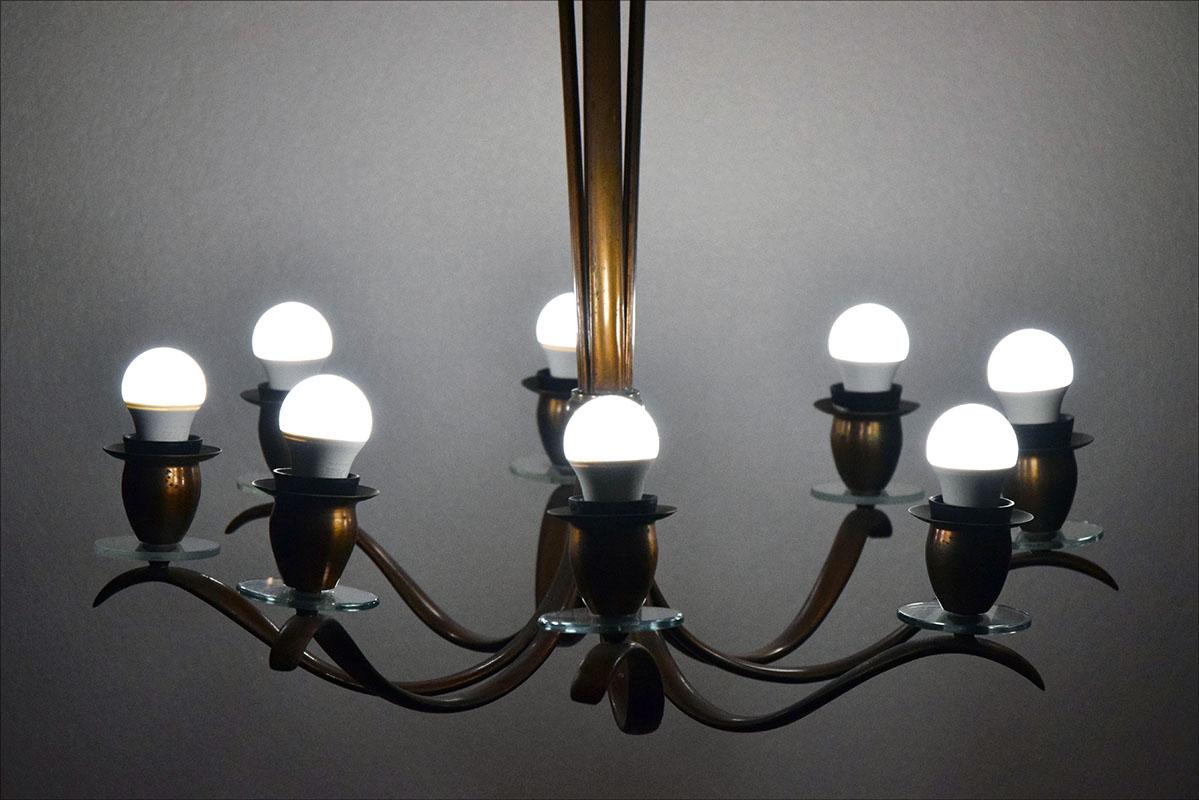 Lustre en laiton du milieu du siècle Production italienne, années 1950 en vente 6