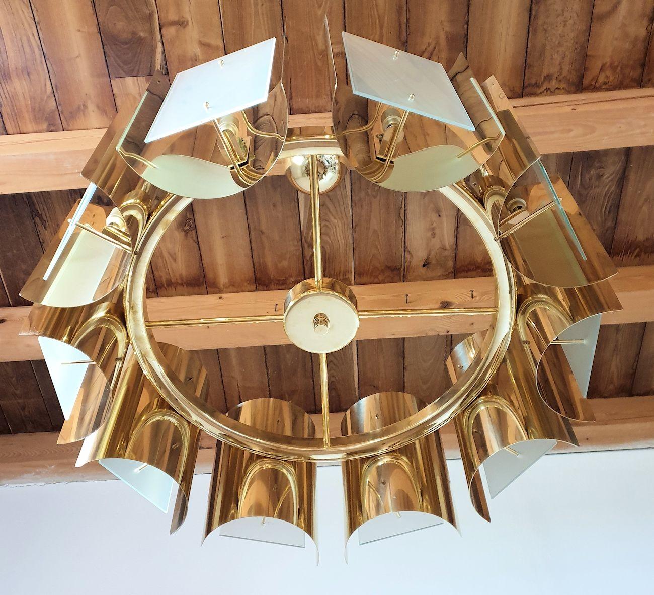 Late 20th Century Mid Century brass chandelier, Italy For Sale