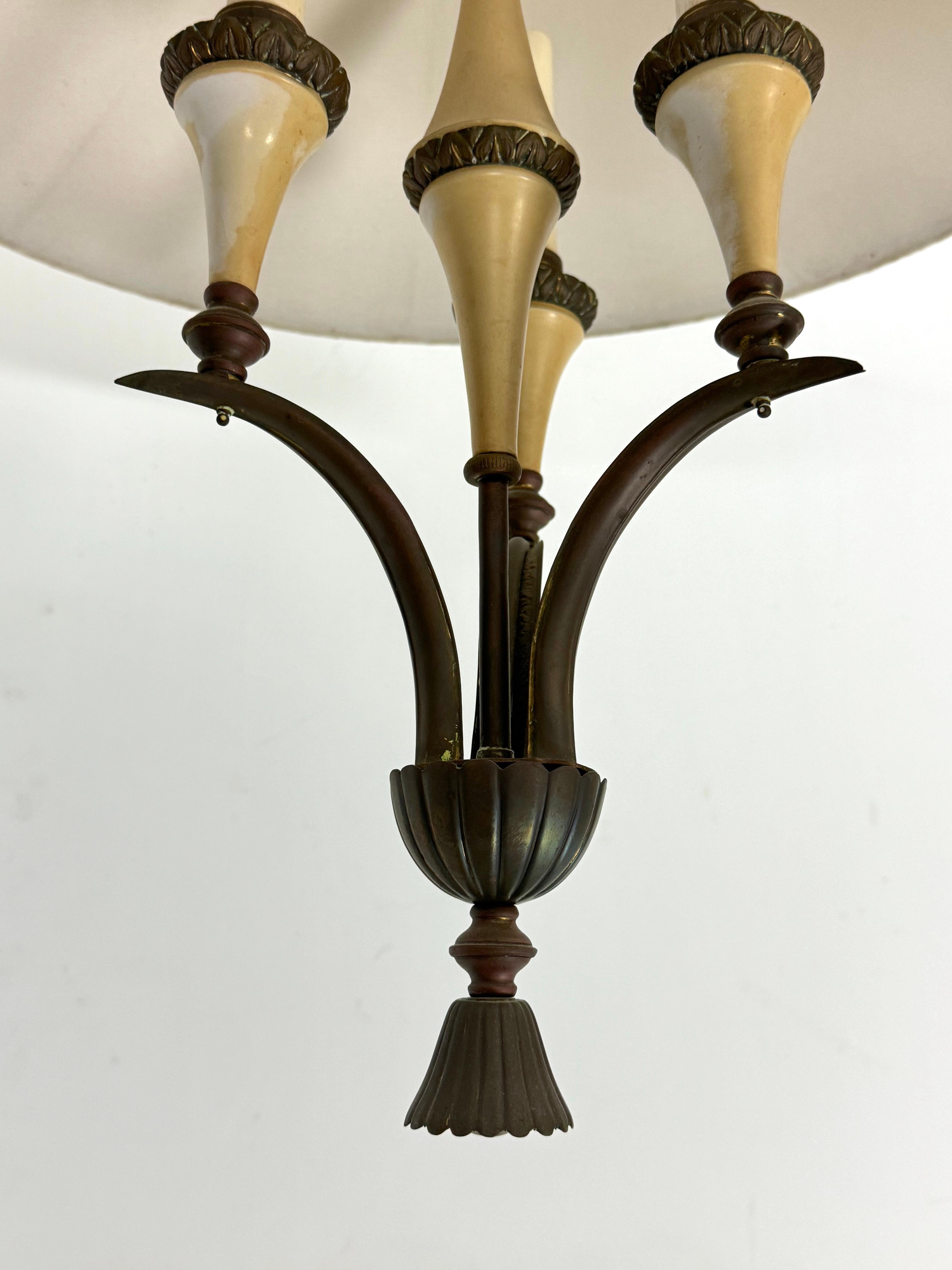 Mid-Century brass chandelier with fabric lampshade. Italy 1950s In Good Condition For Sale In Catania, CT
