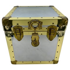 Malle carrée en laiton chromé Mid-Century Cube Sidetable