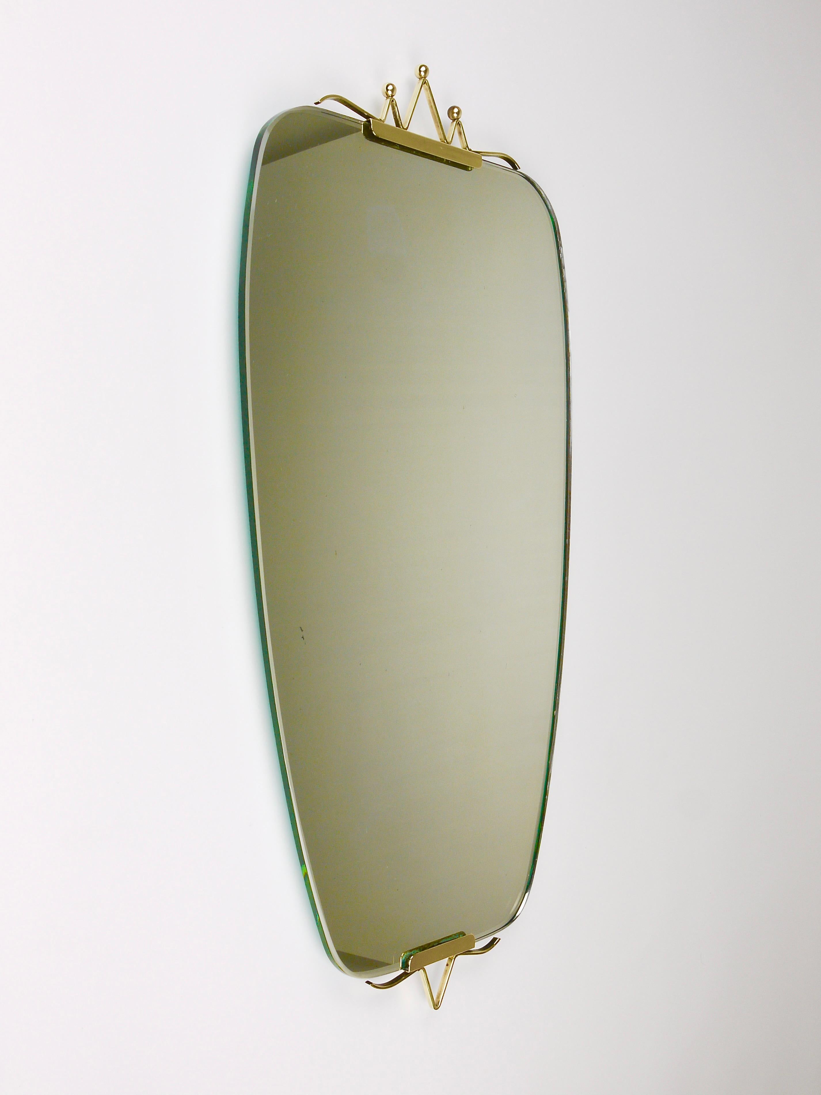 Mid-Century Brass Crown Wall Mirror, Gio Ponti Style, Italy, 1940s For Sale 3