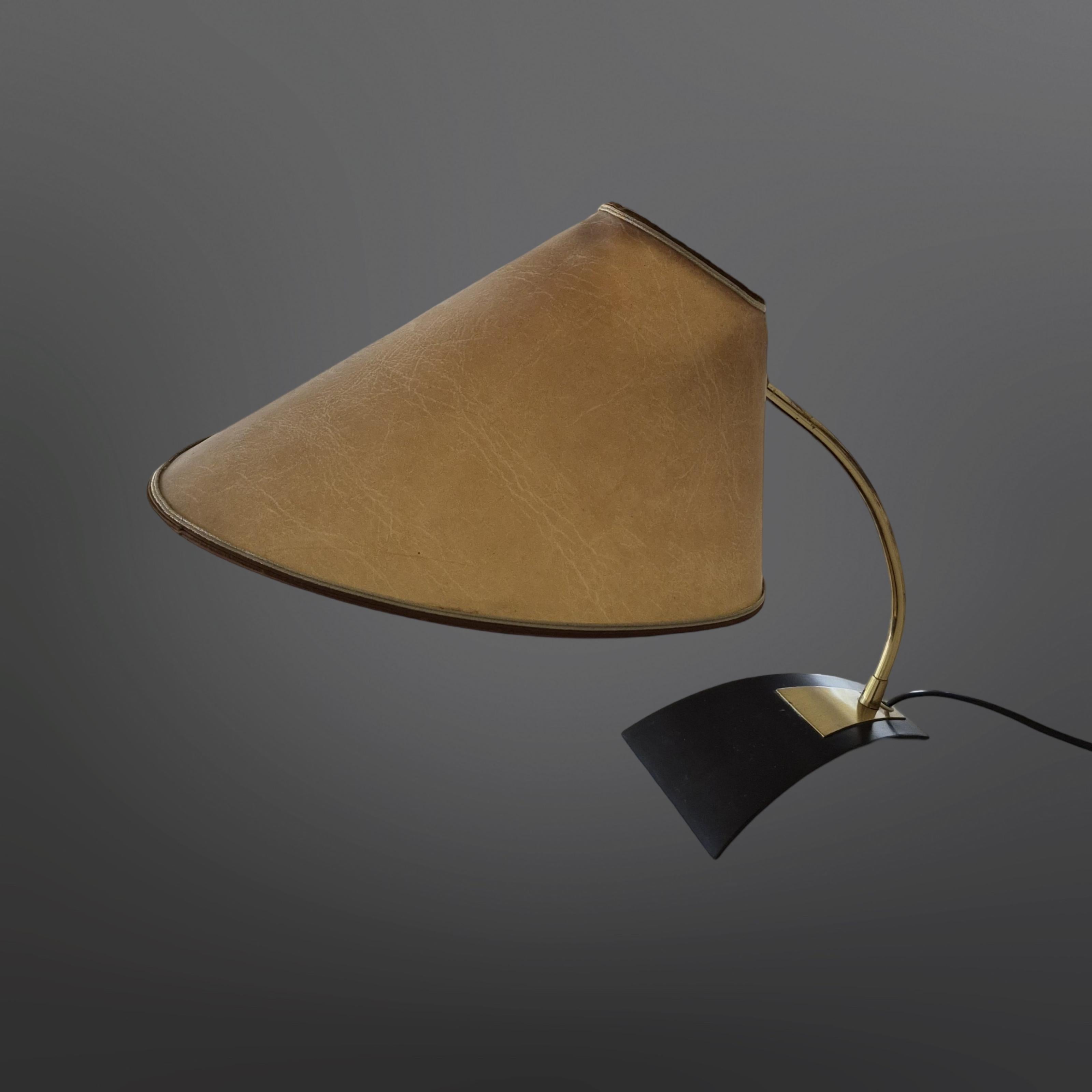 Messing-Schreibtischlampe von Kaiser Leuchten, Deutschland 1950er Jahre (Moderne der Mitte des Jahrhunderts) im Angebot