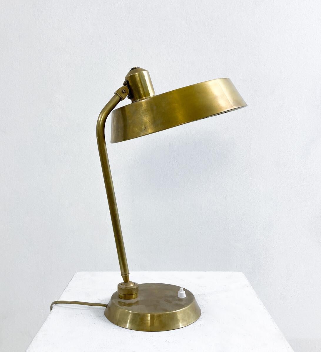 Mid-Century Brass Desk Lamp, Italy, 1960s 4