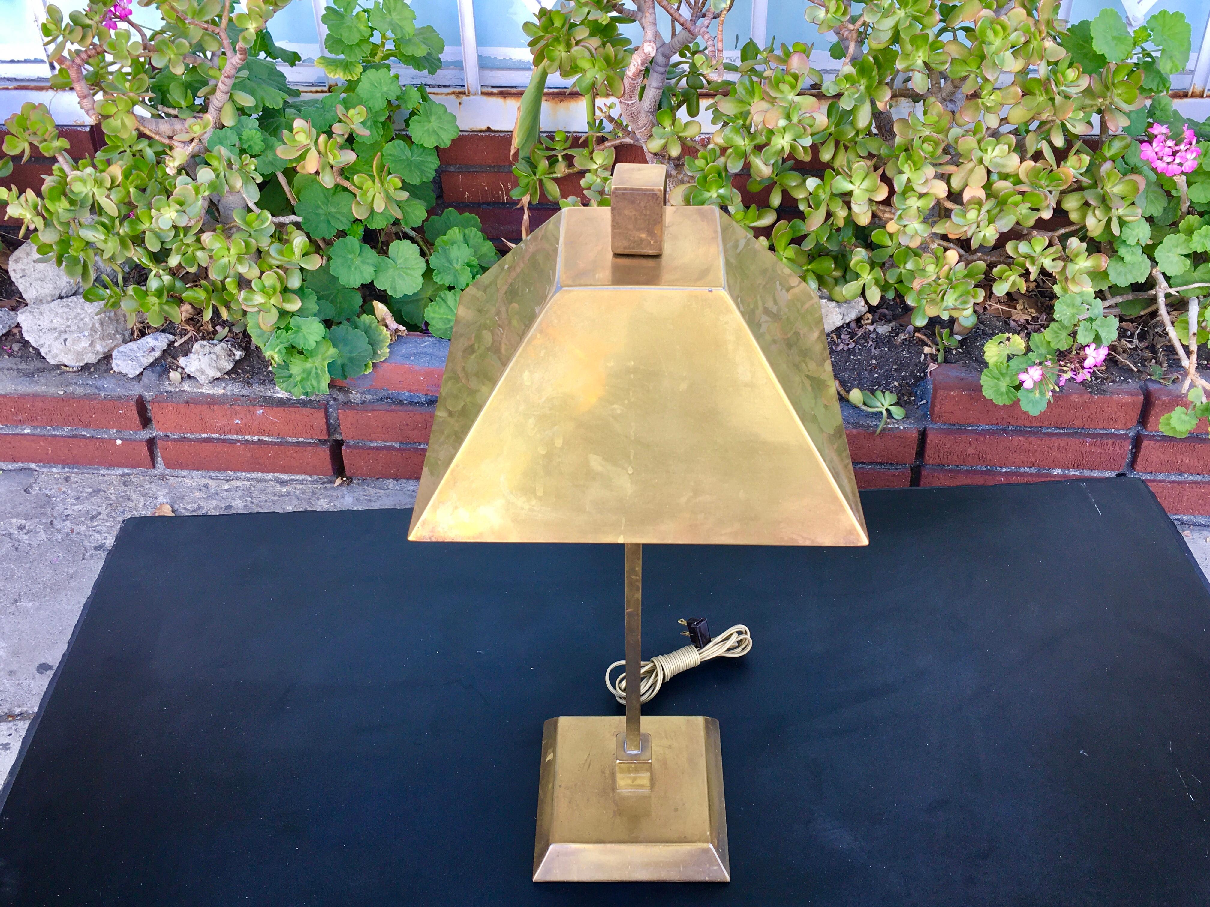 This Single Brass Lamp is a unique piece, does have some damages to it but overall such an amazing piece and such a great conversation starter for your next get together.