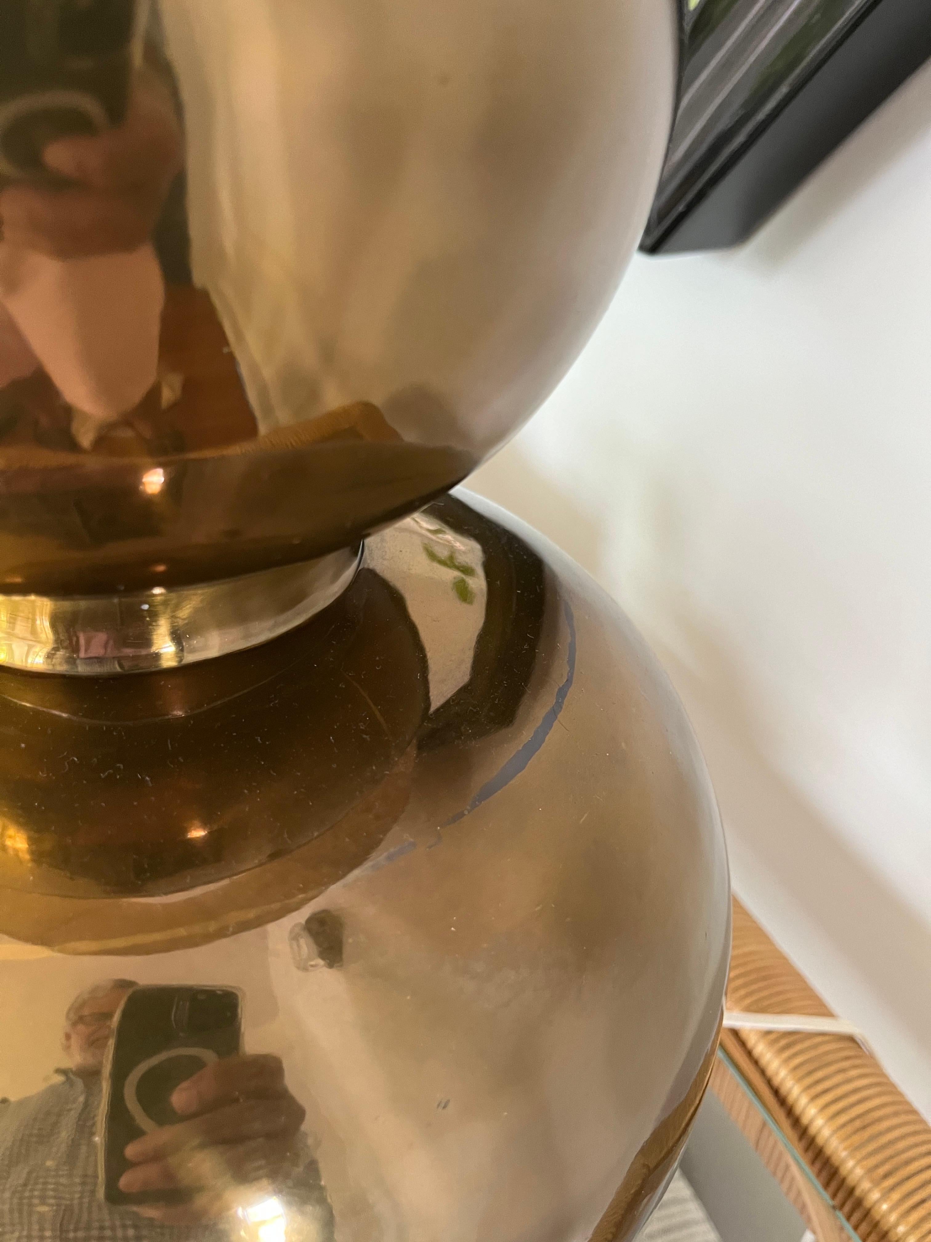 20ième siècle Lampe double gourde en laiton du milieu du siècle en vente