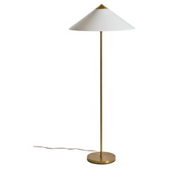 Lampadaire en laiton du milieu du siècle, abat-jour conique par AB Luco Göteborg, Suède, années 1950