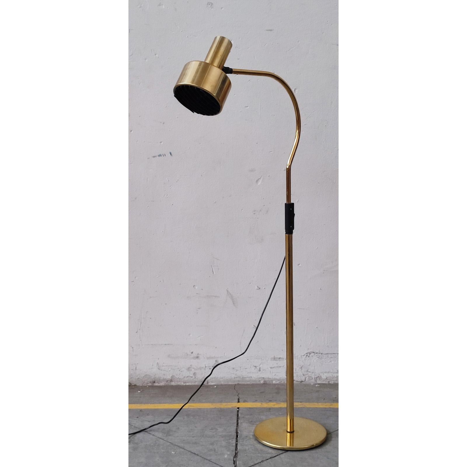 Mid-Century Brass Floor Lamp, Fagerhults Sweden, 1960s In Good Condition For Sale In Bochum, NRW