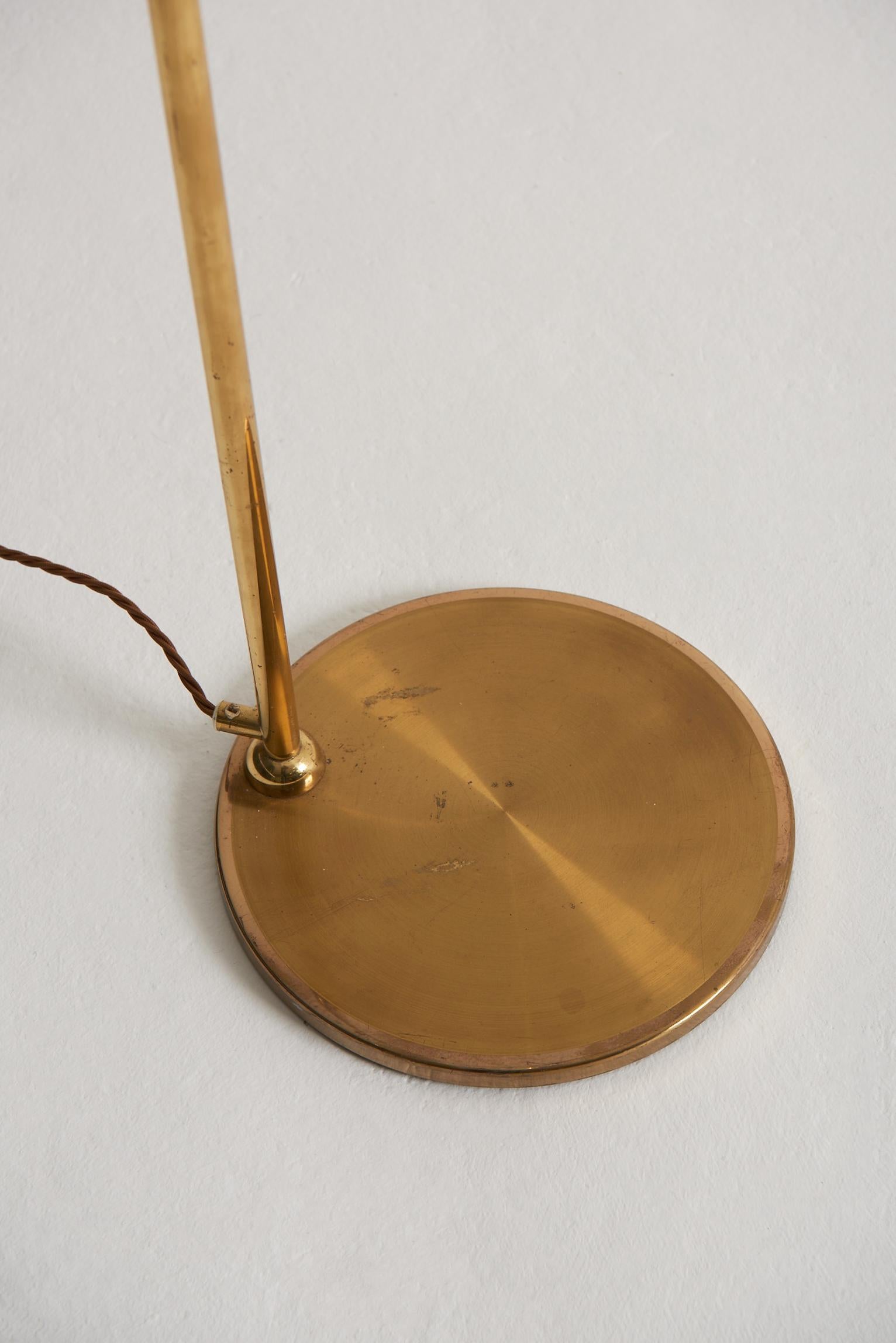 20th Century Mid-Century Brass Floor Lamp