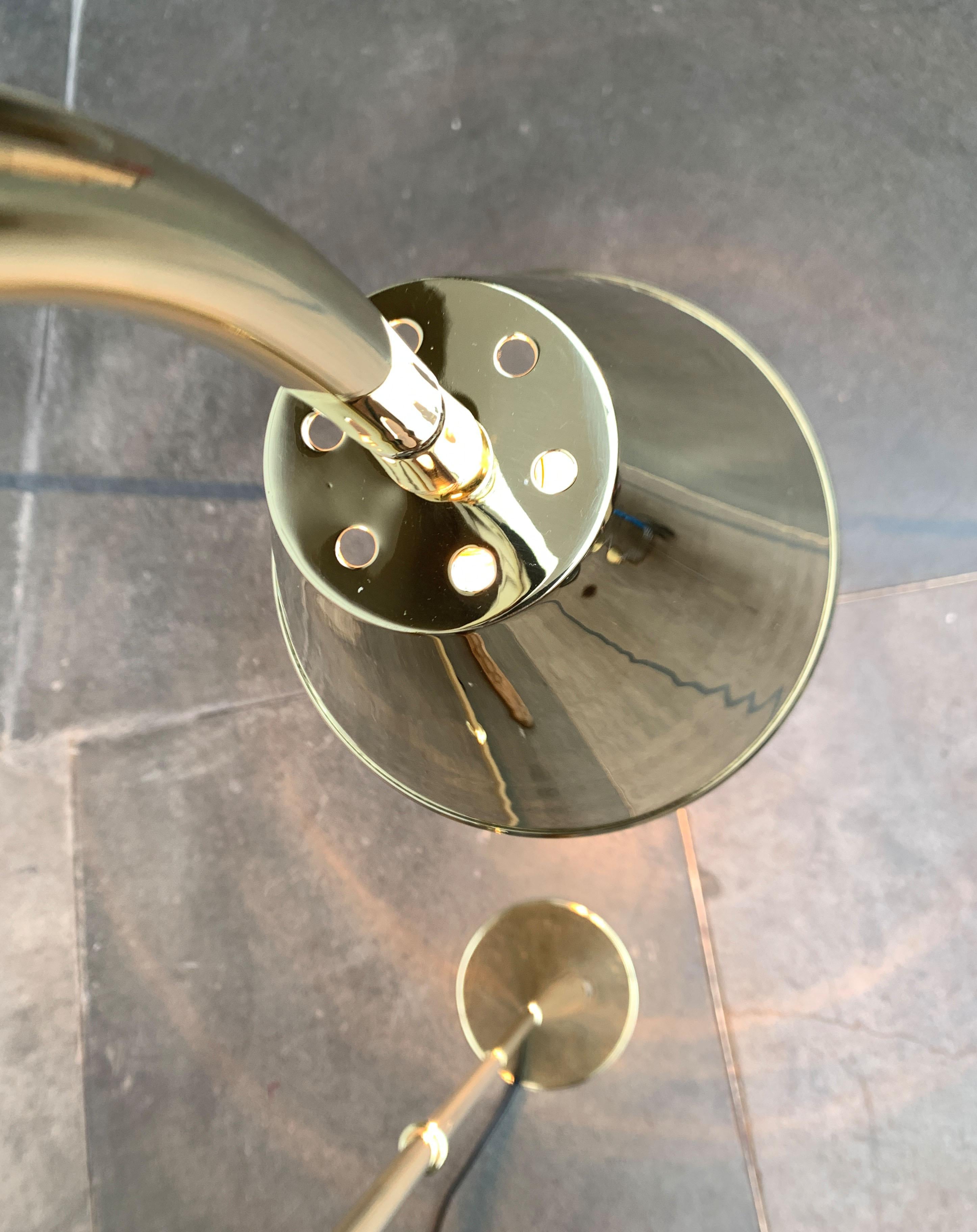 Lampada da terra in ottone di metà secolo nello stile di Jacques Adnet per Valenti, Spagna in vendita 2