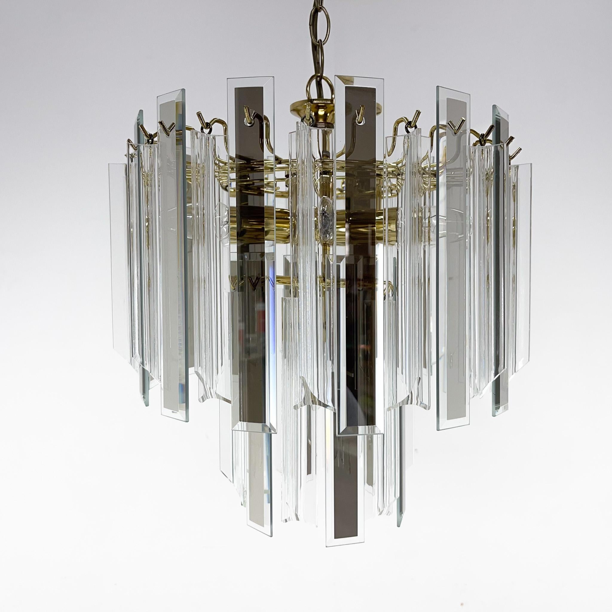 Midcentury Brass, Glass and Lucite Chandelier, Austria 1970s In Good Condition For Sale In Praha, CZ