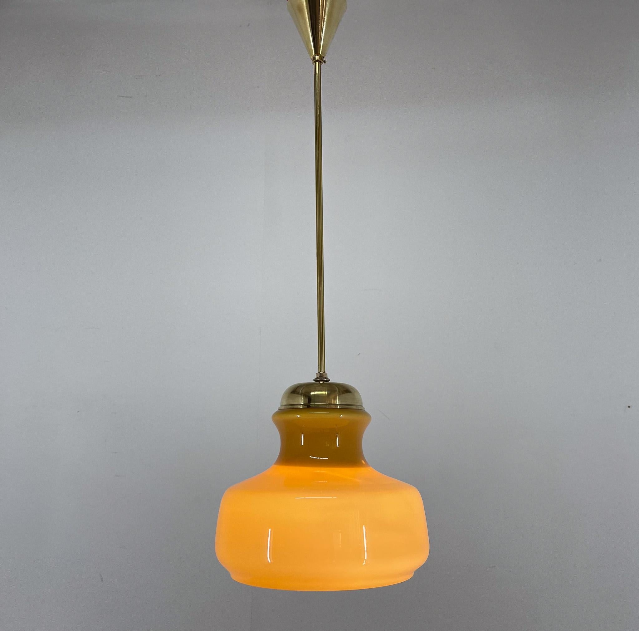 Mid-Century Brass & Glass Pendant Light, 1970s For Sale 1