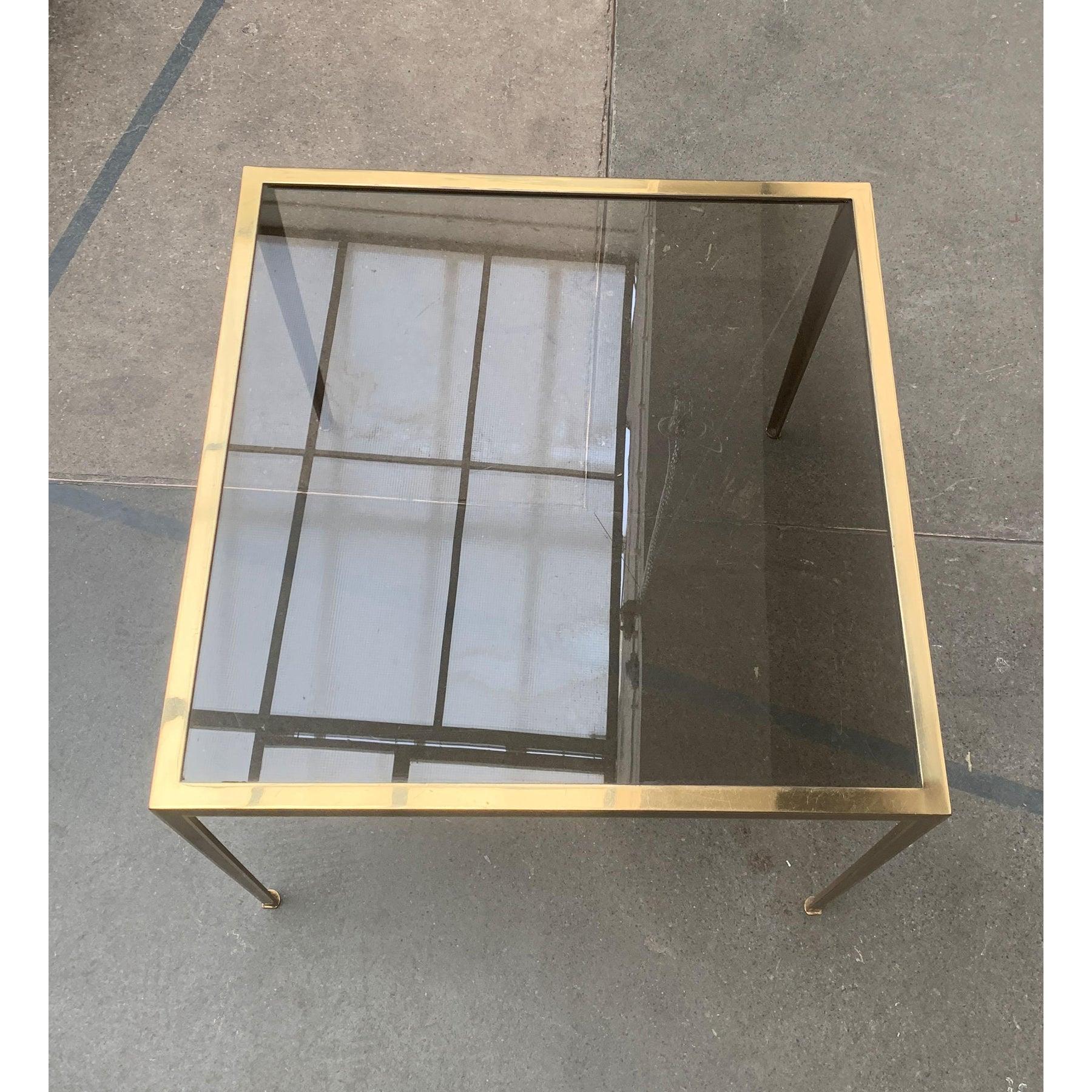 Verre Table de canapé en laiton et verre du milieu du siècle, Vereinigte Werkstätten, années 1960 en vente