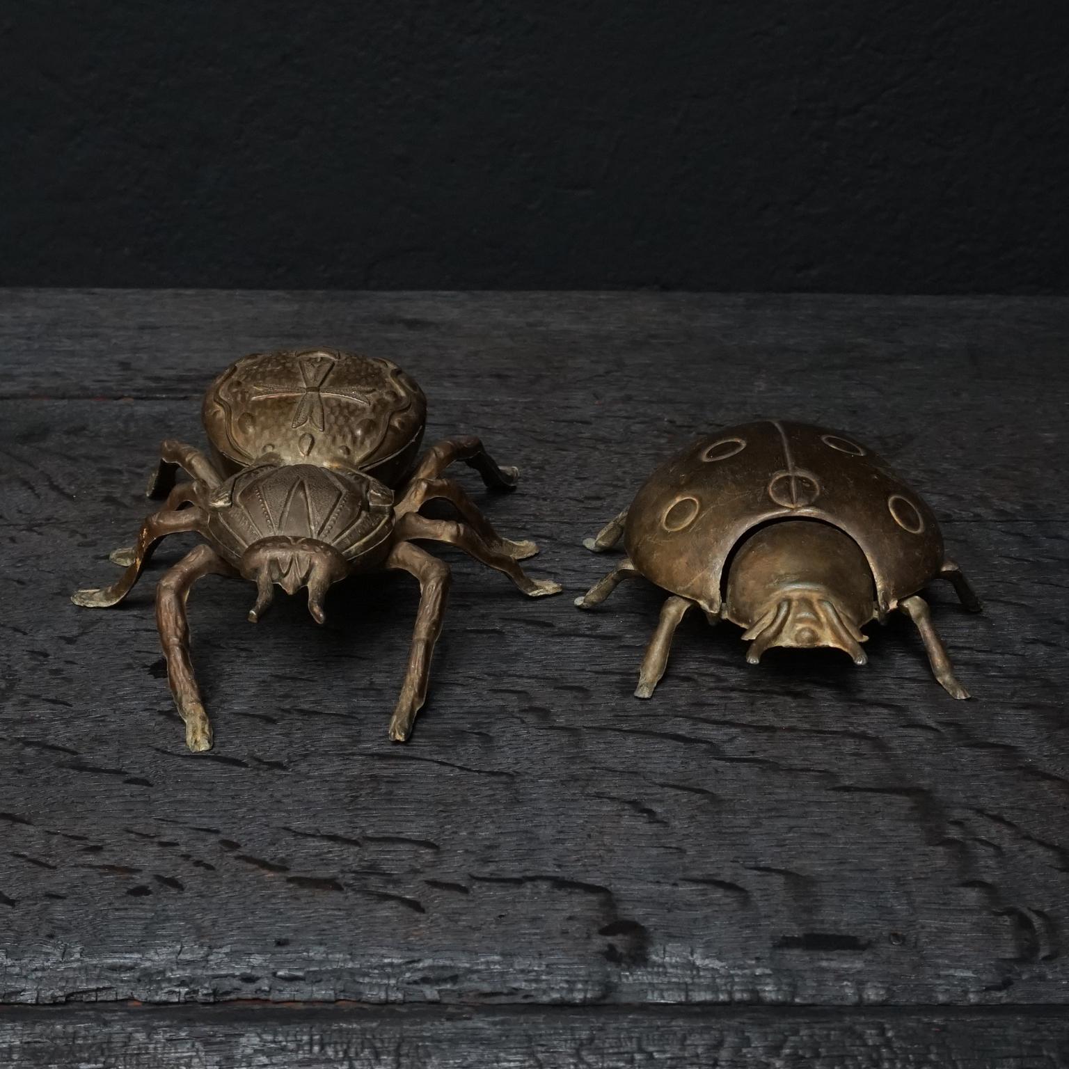 Mid-Century Brass Insects Fly, Spider, Ladybug Ant, Crab Ashtray Trinket Dishes 8