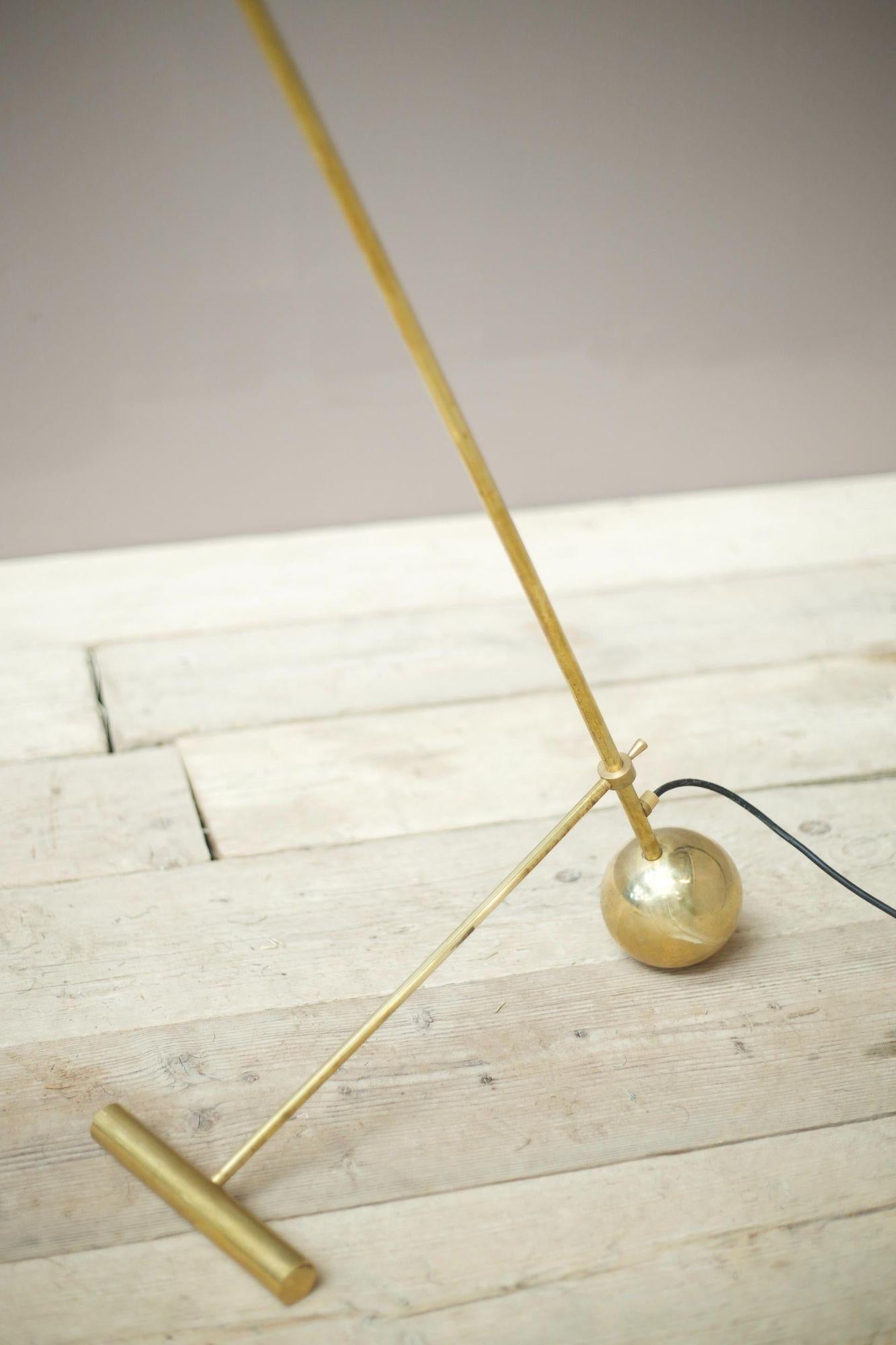 Midcentury Brass Italian Floor Lamp by Stilnovo In Excellent Condition For Sale In Malton, GB