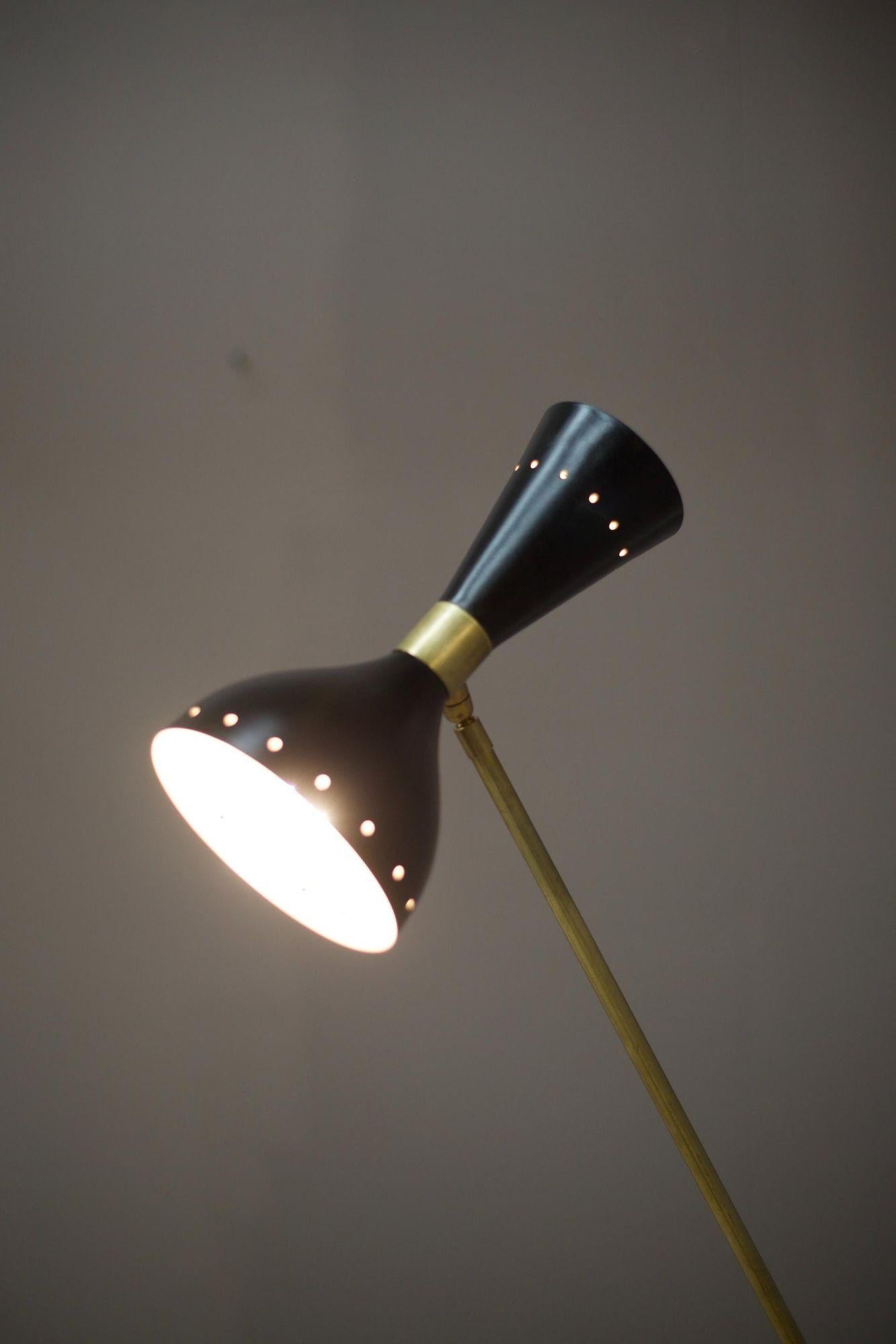 Midcentury Brass Italian Floor Lamp by Stilnovo For Sale 4