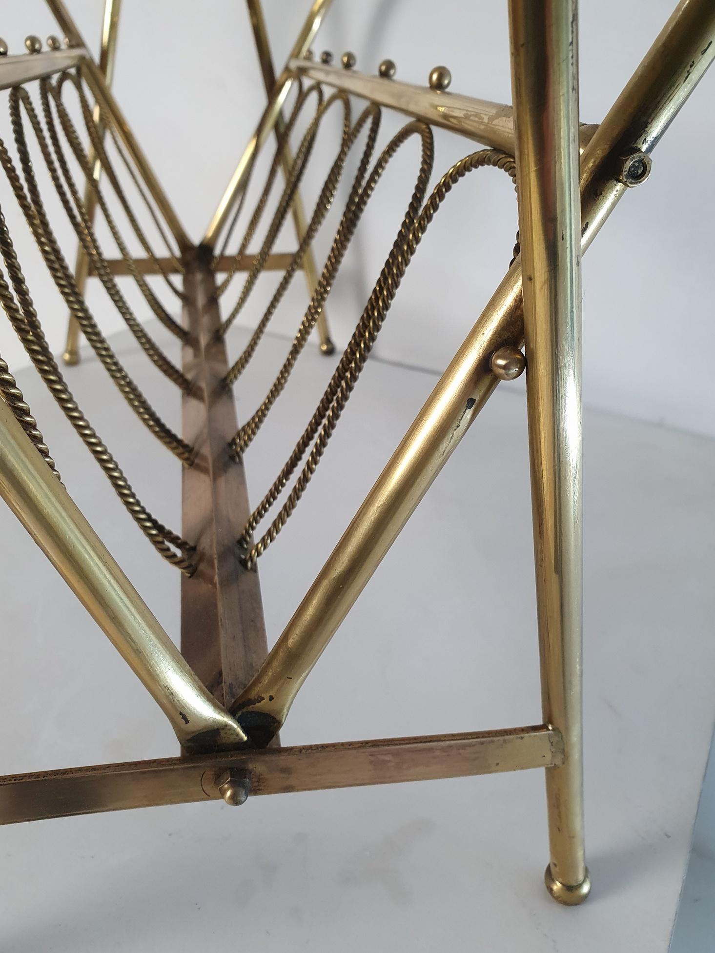 Midcentury Brass Magazine Rack, Italy For Sale 3