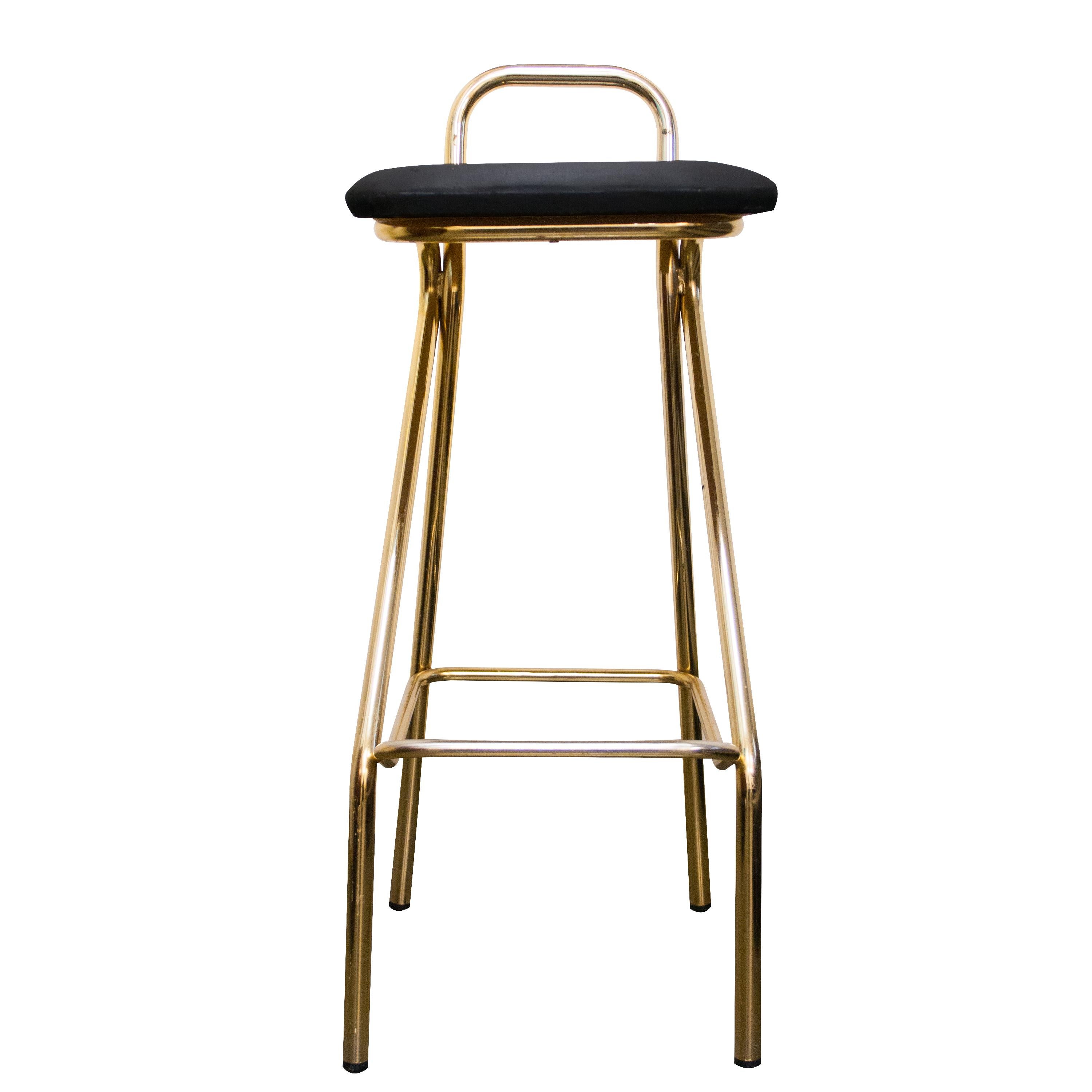 Pair of Italian bar stools with golden chrome metal tubular structure with black leather upholstered seating.
    