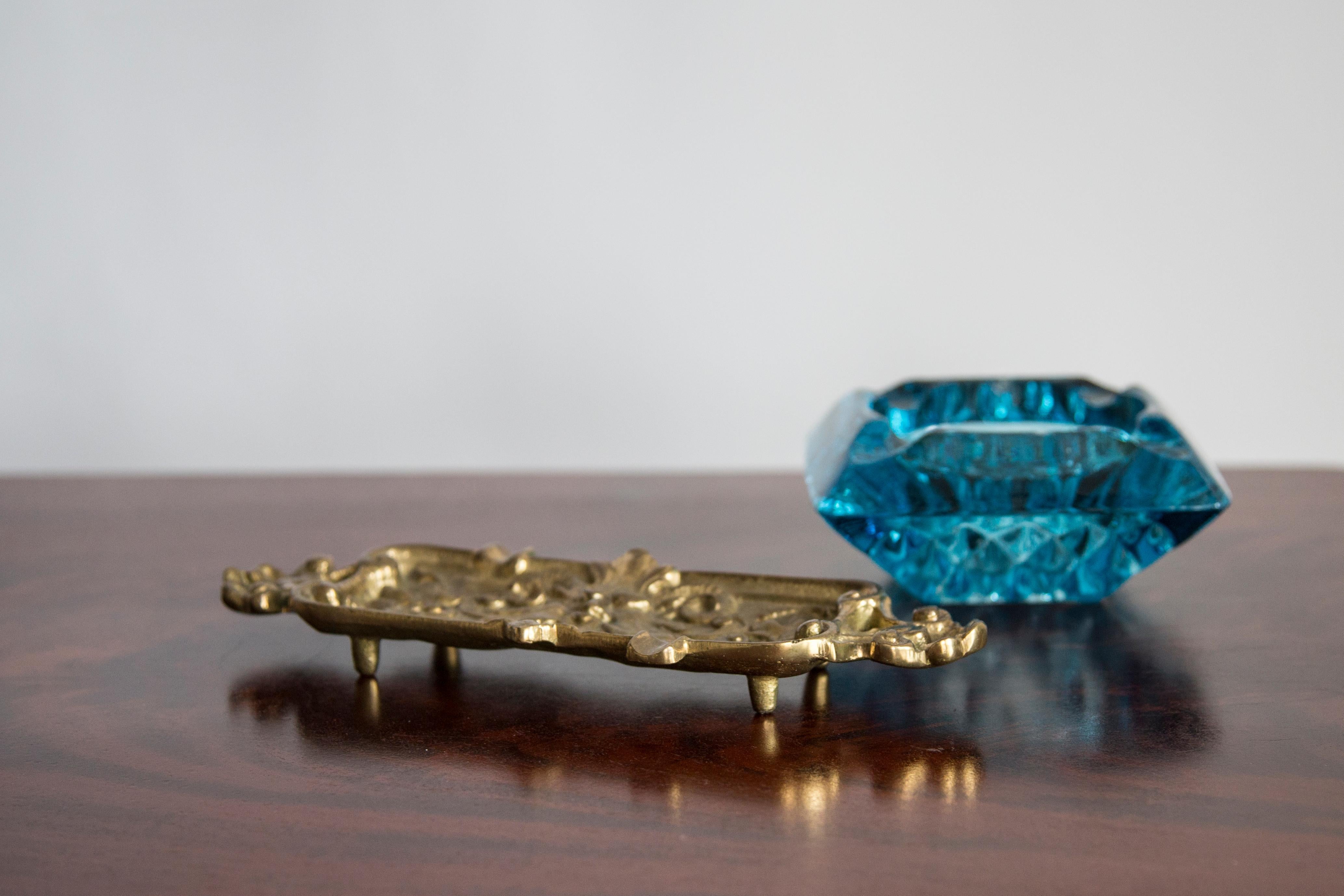 Italian Mid Century Brass Metal Small Plate Bowl Ashtray, Gold Flowers, Italy, 1970s For Sale