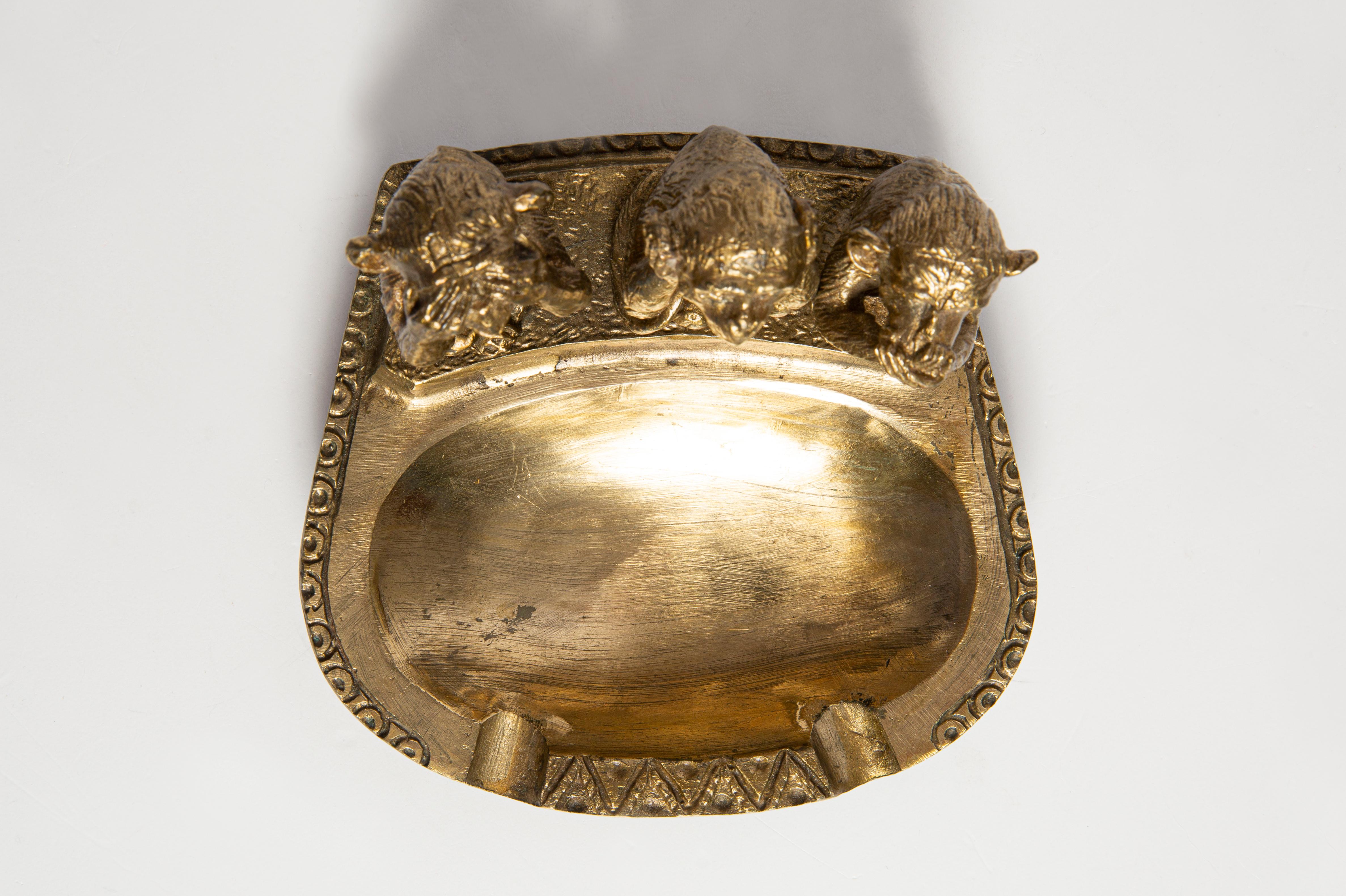 Mid Century Brass Metal Small Plate Bowl Ashtray, Gold Monkeys, Italy, 1970s For Sale 7