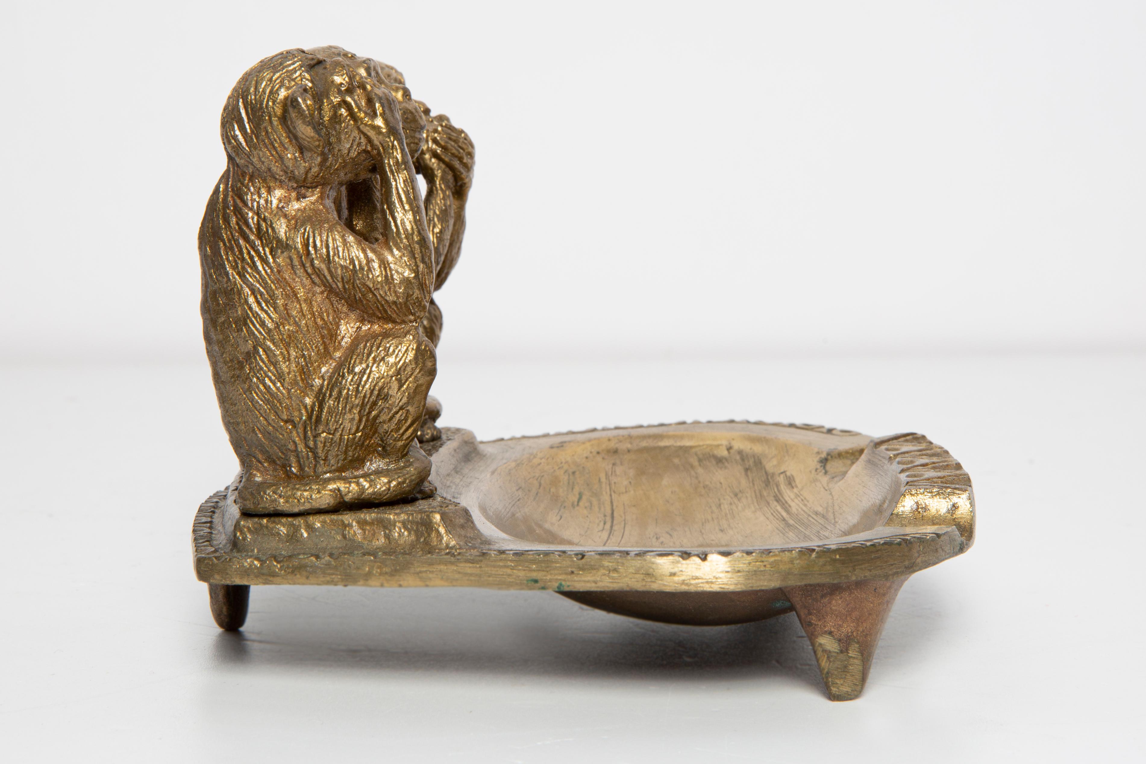 Mid Century Brass Metal Small Plate Bowl Ashtray, Gold Monkeys, Italy, 1970s For Sale 3