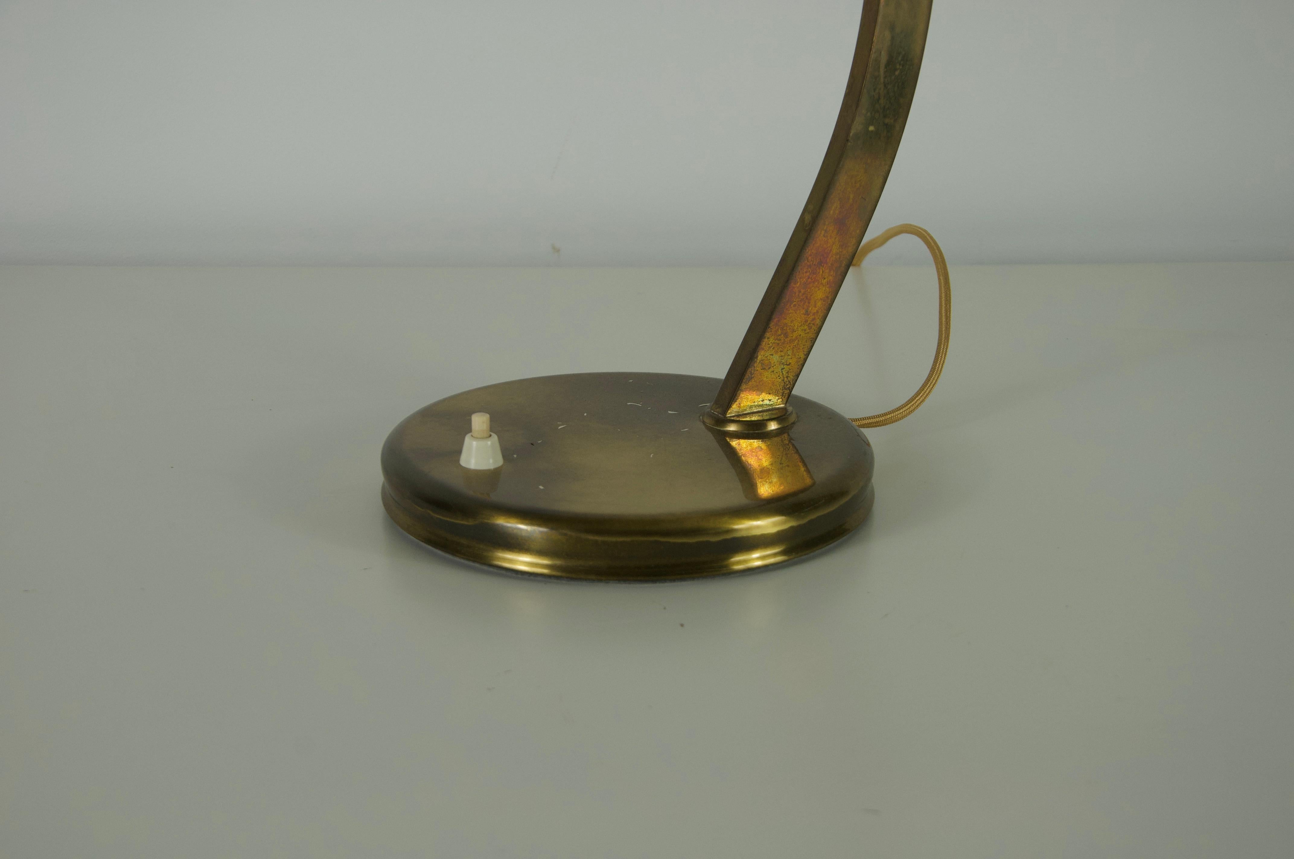 Metallo Lampada da tavolo in ottone di metà secolo, anni '60, Germania in vendita