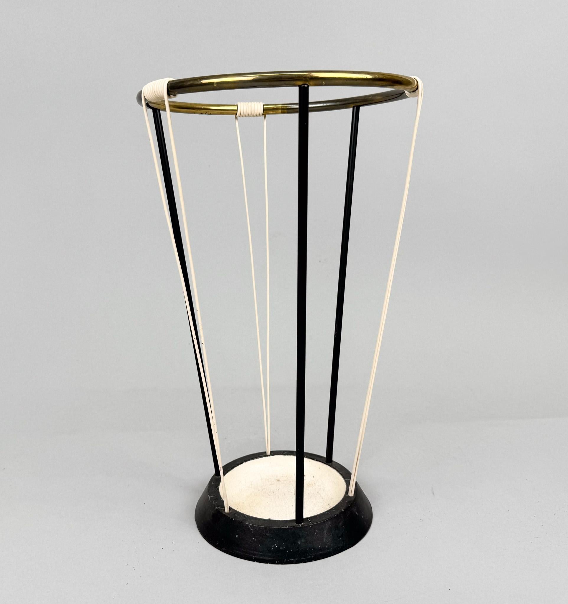 Mid-century Brass & Metal Umbrella Stand In Good Condition For Sale In Praha, CZ