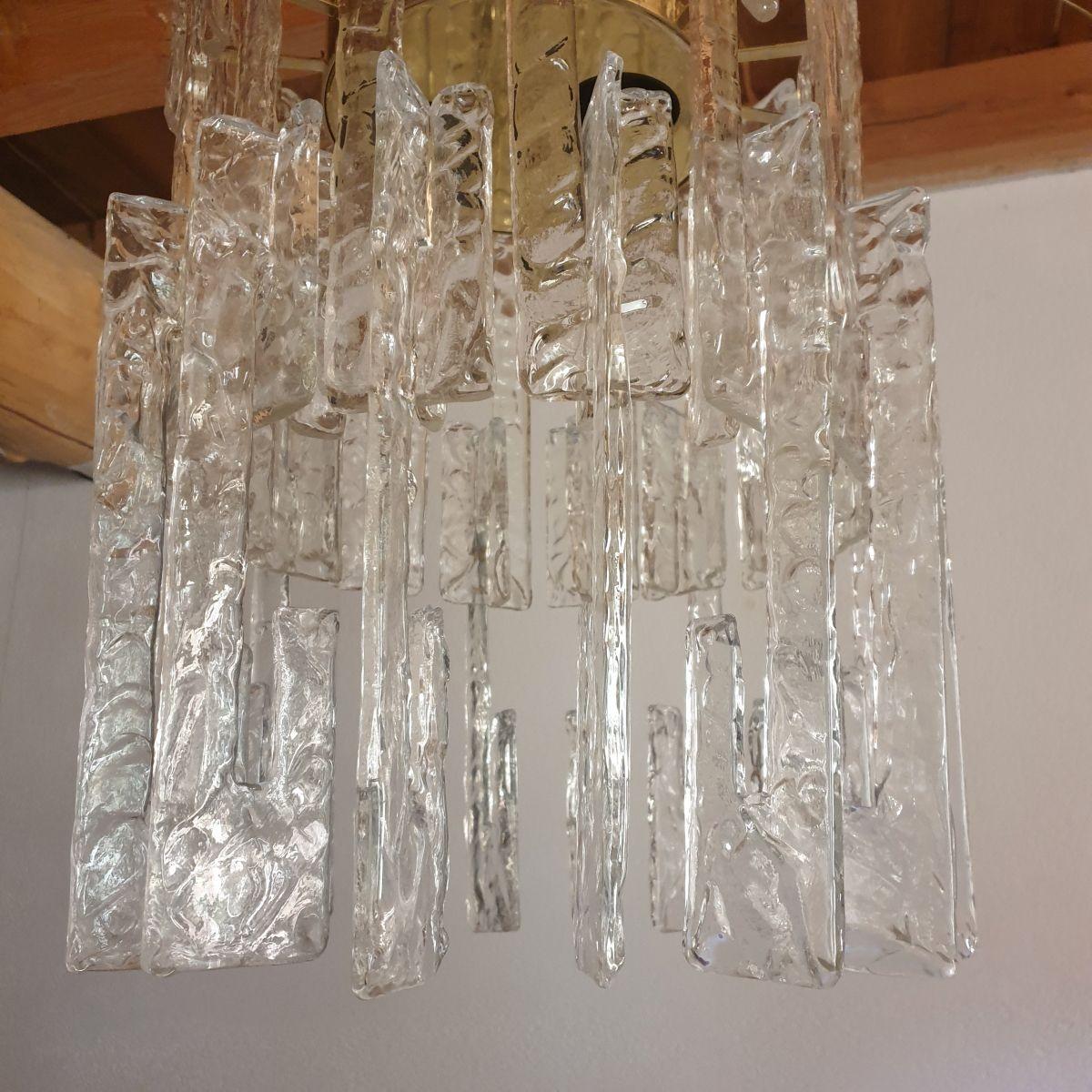 Mid-Century brass-Murano glass chandelier, Mazzega For Sale 3