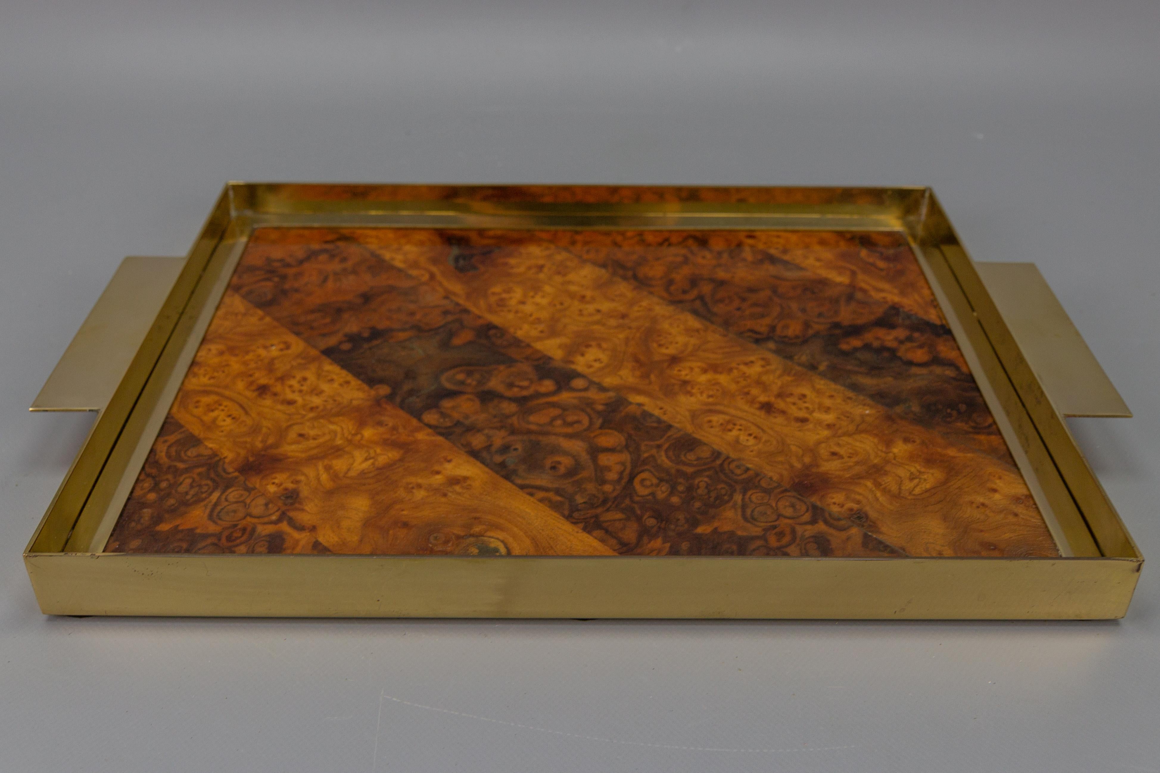 Mid-Century Brown and Golden Color Serving Tray with Burr Wood Effect, 1960s In Good Condition For Sale In Barntrup, DE
