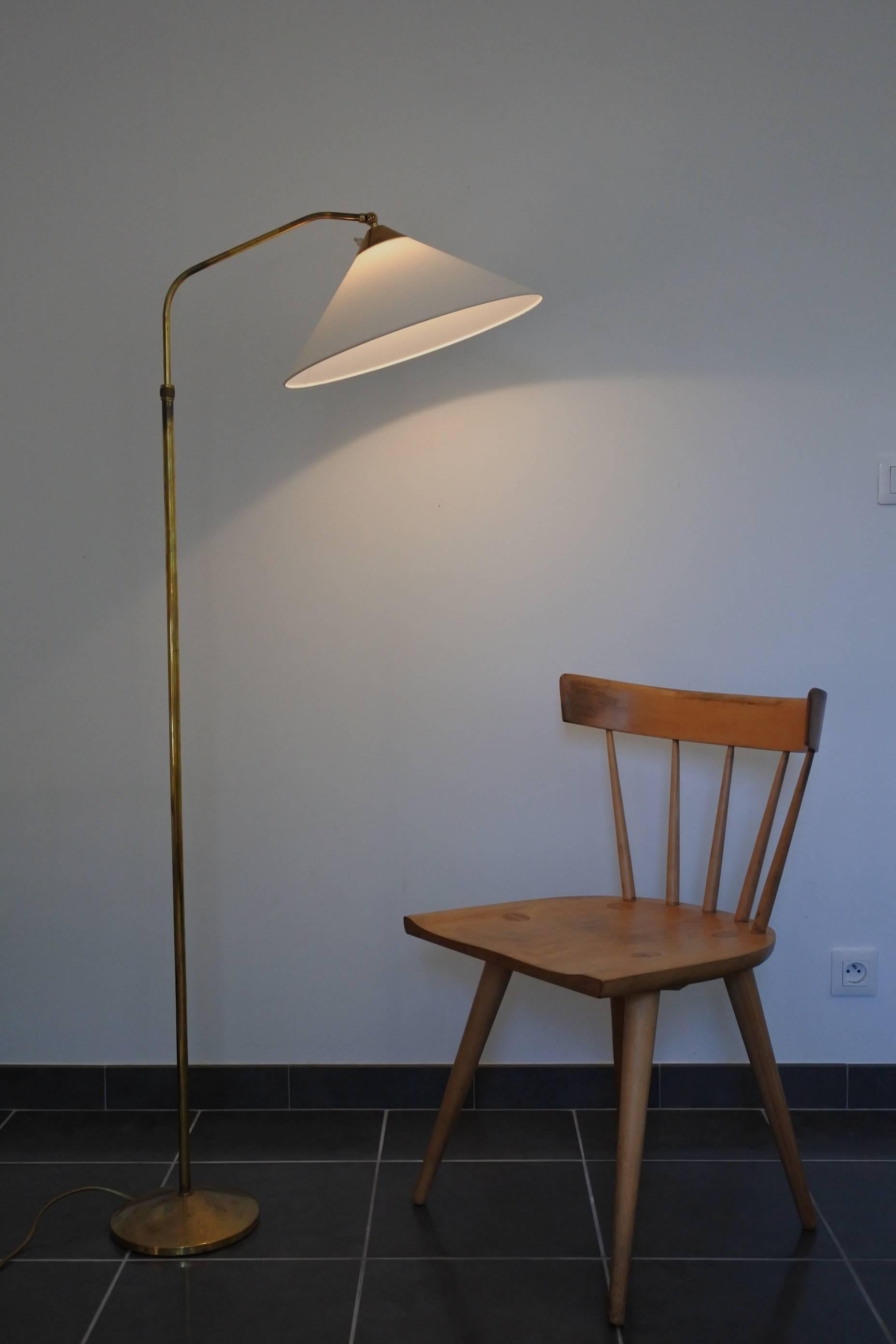 20th Century Midcentury Brass Reading Floor Lamp in the Manner of J.T. Kalmar, 1950s