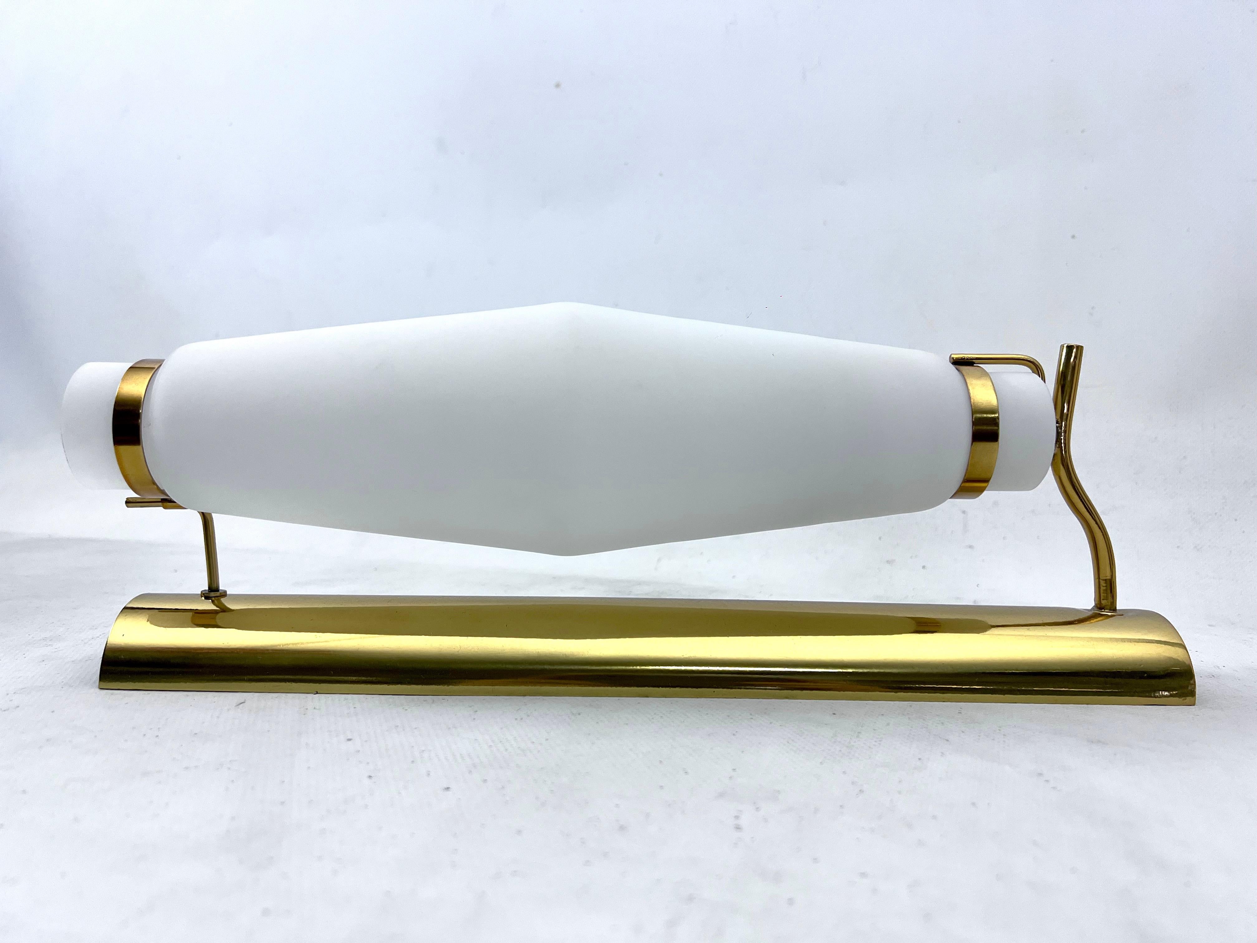 Mid-century brass sconces in the manner of Stilnovo from 50s. Set of six For Sale 5