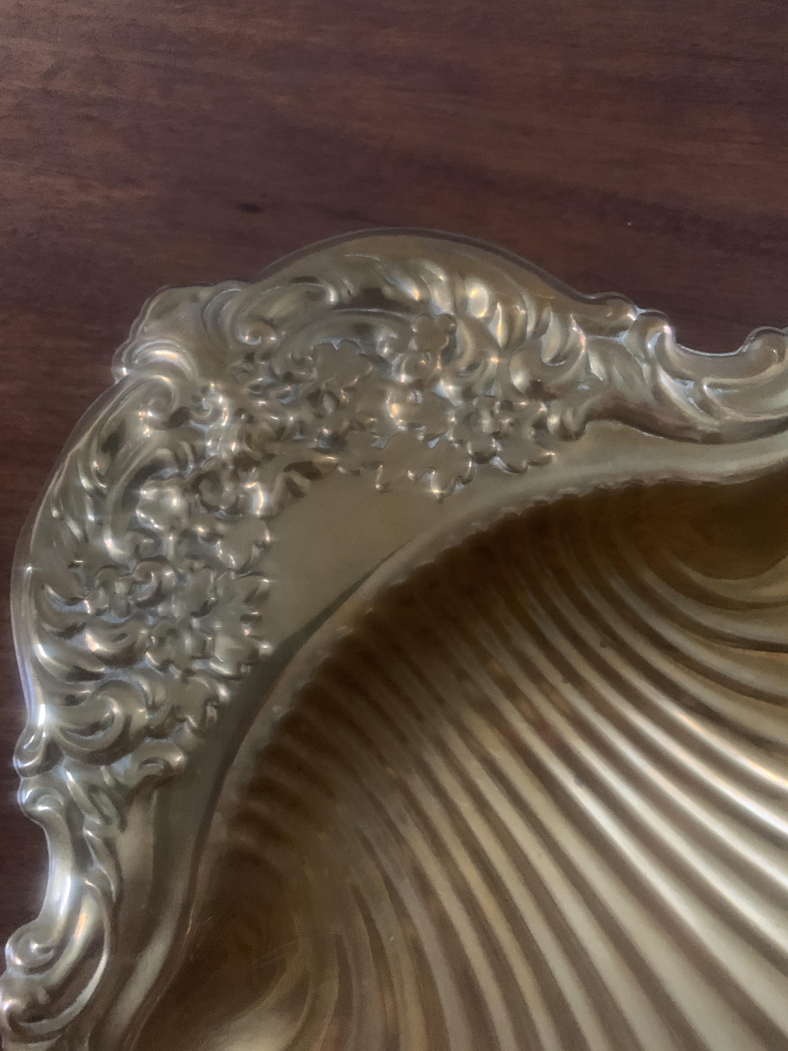 Mid-Century Brass Shell Platter For Sale 2