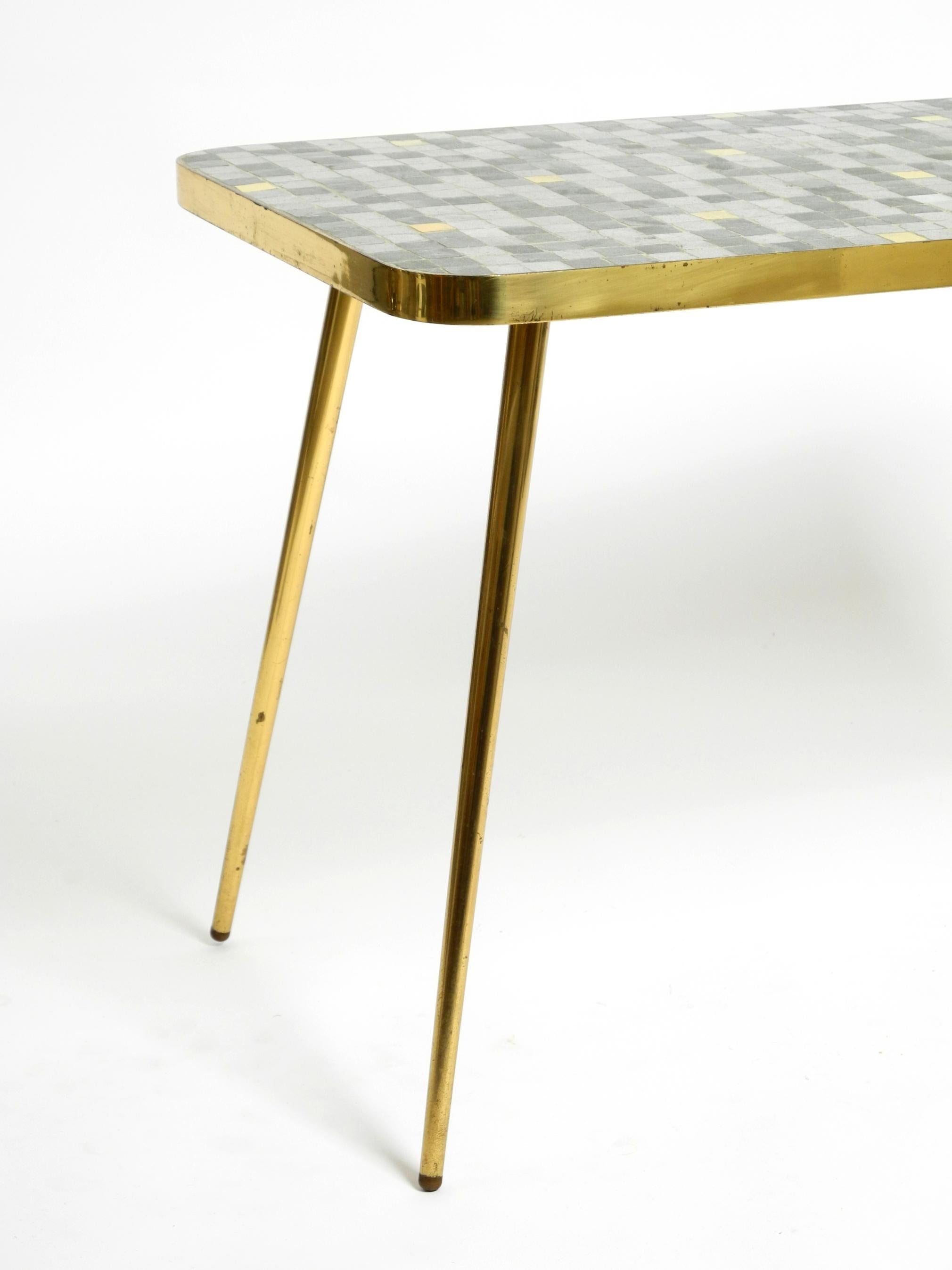 Table d'appoint en laiton du milieu du siècle avec surface en mosaïque par Münchener Zierspiegel en vente 11