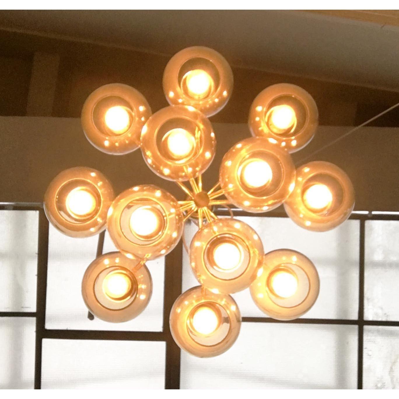 XX secolo Lampadario di metà secolo in ottone e vetro fumé in vendita