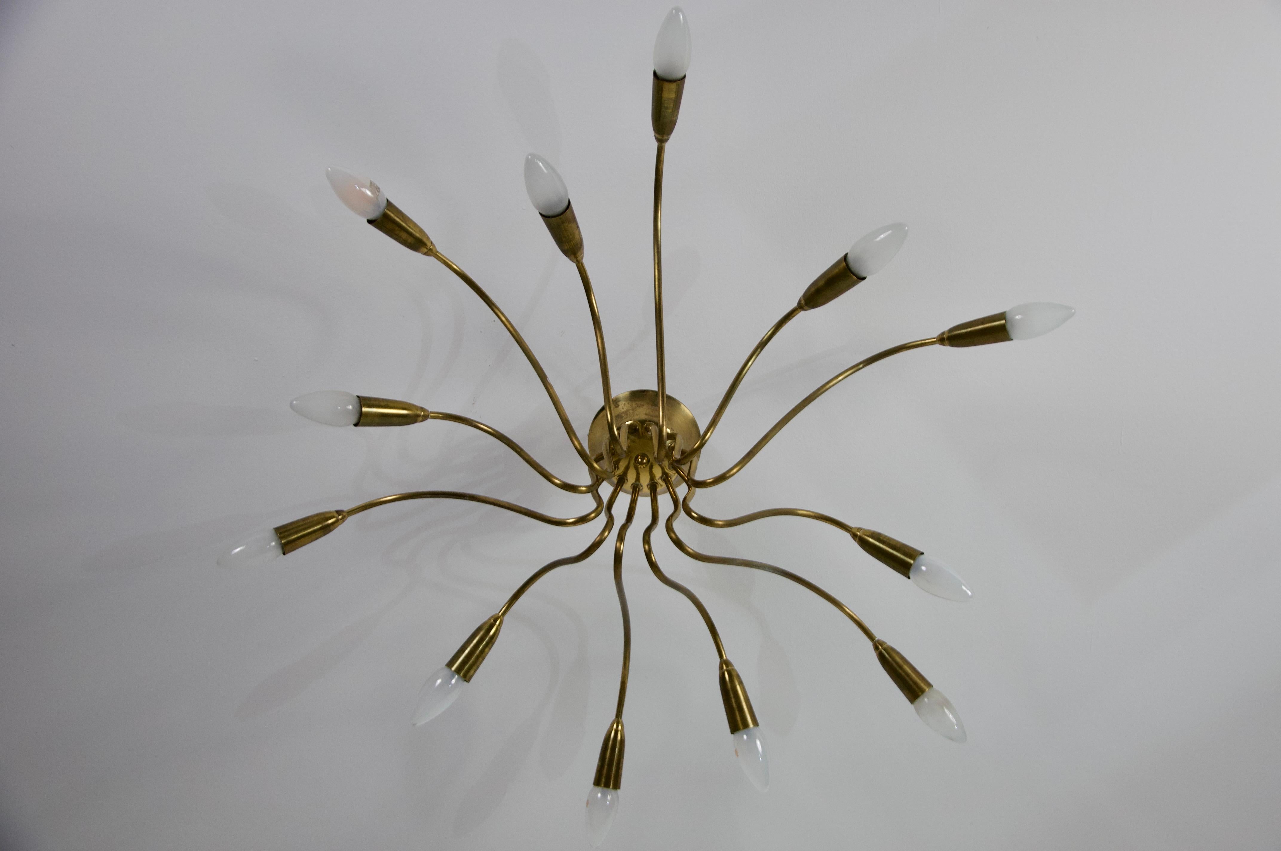 Lampadario Sputnik in ottone di metà secolo, anni '50, Germania in vendita 8