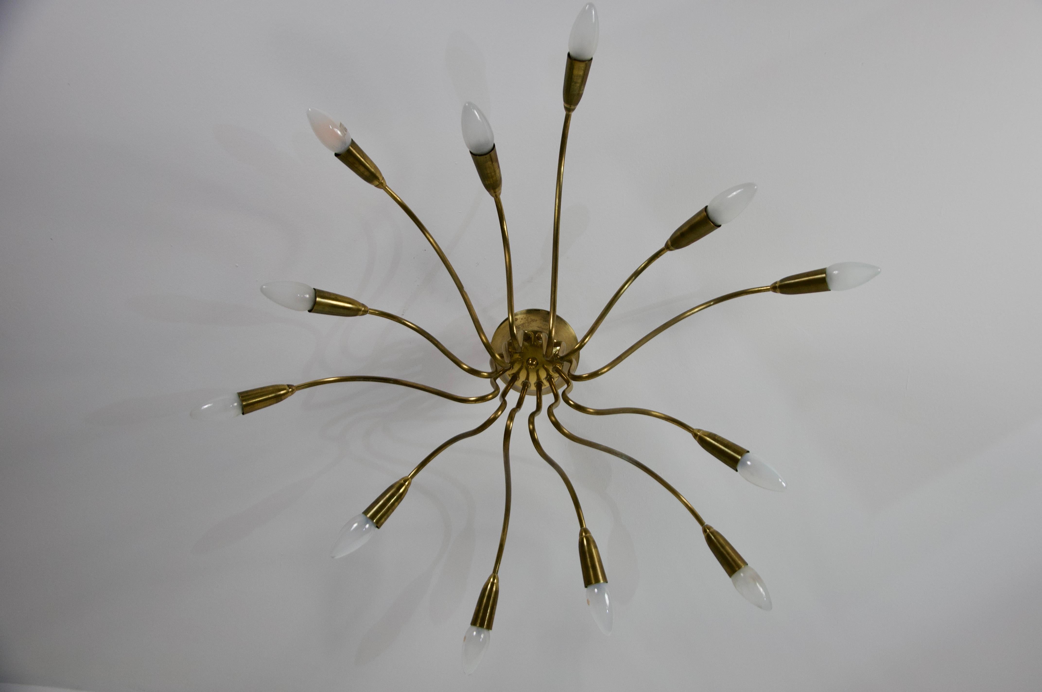 Lampadario Sputnik in ottone di metà secolo, anni '50, Germania in vendita 13