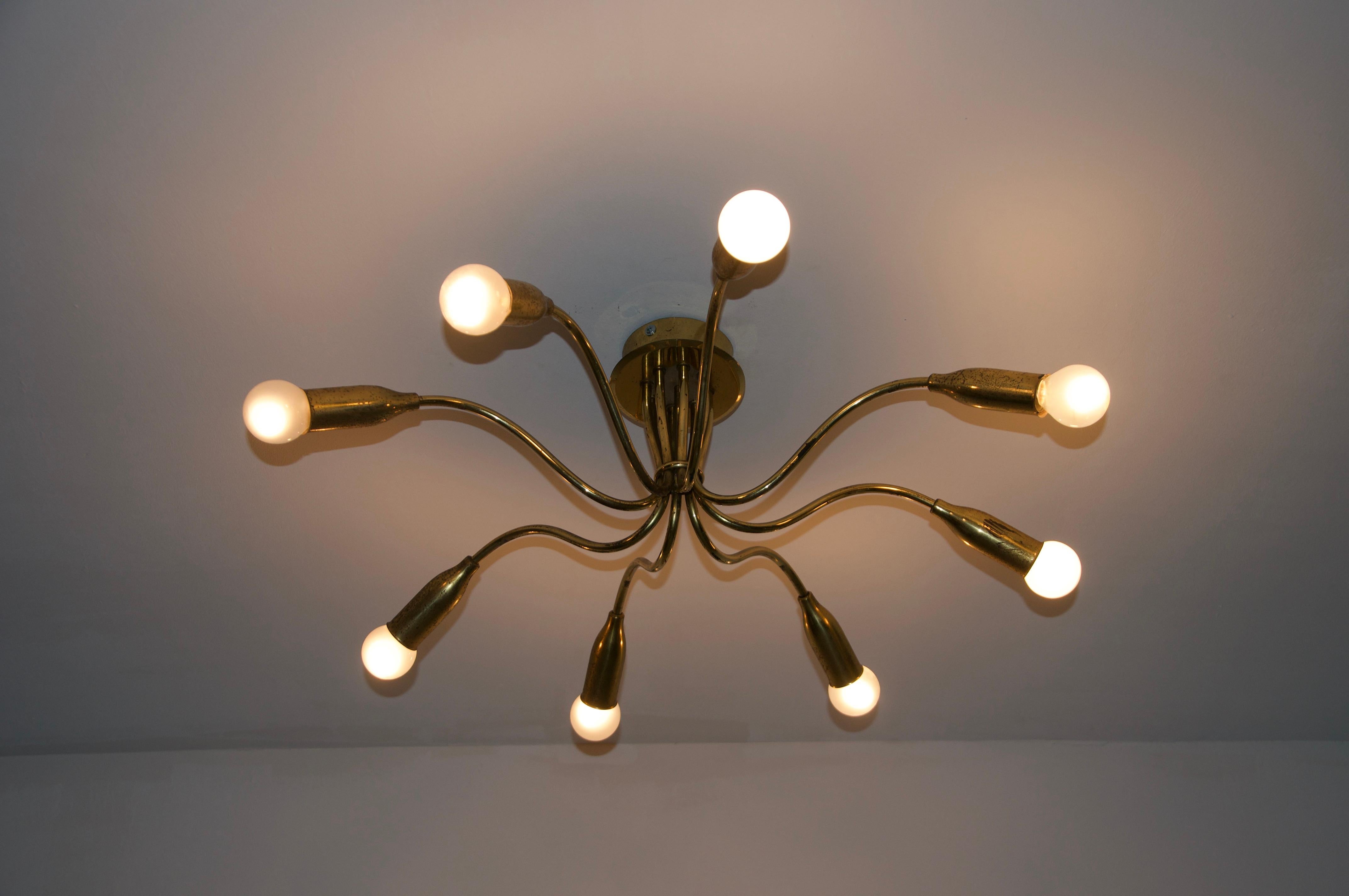 Mid-Century Brass Sputnik Chandelier, 1950s, Germany In Good Condition For Sale In Hagenbach, DE
