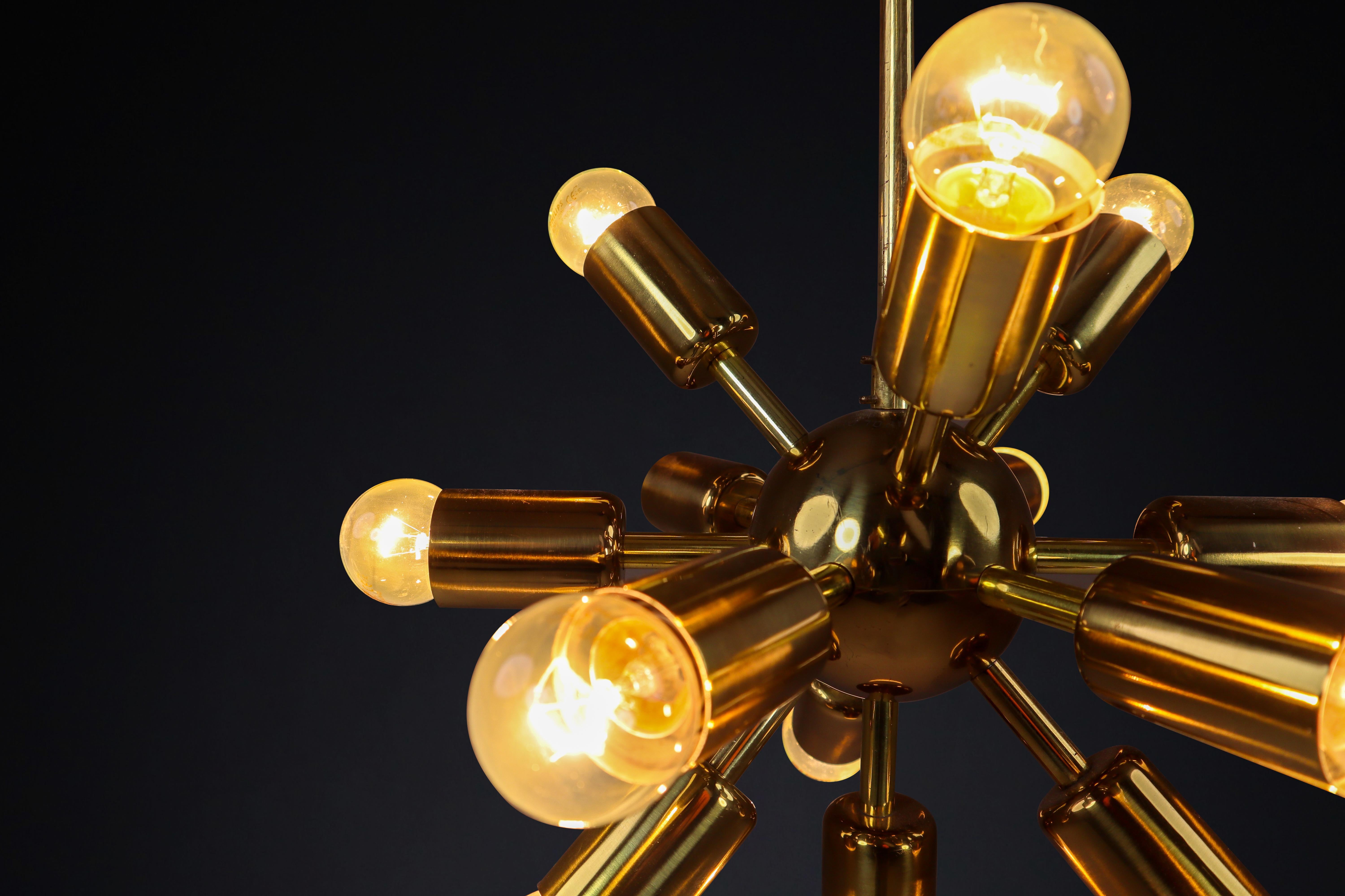 Midcentury Brass Sputnik Chandeliers with Twelve Lights by Drupol, Praque 1960s For Sale 1