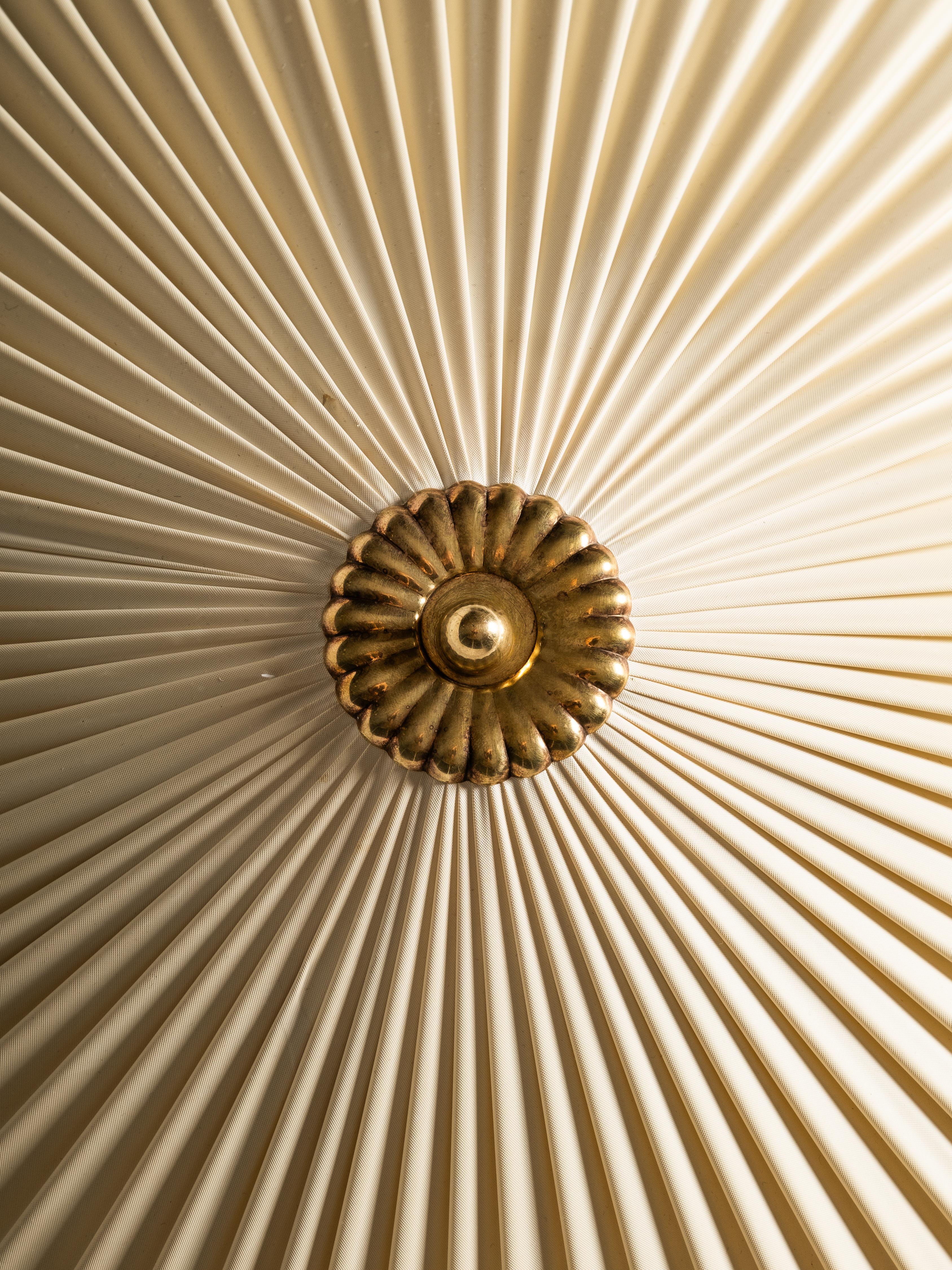 Mid-Century Brass & Synthetic Textile Flush Mount, Model K5-40, Idman, 1950s For Sale 2