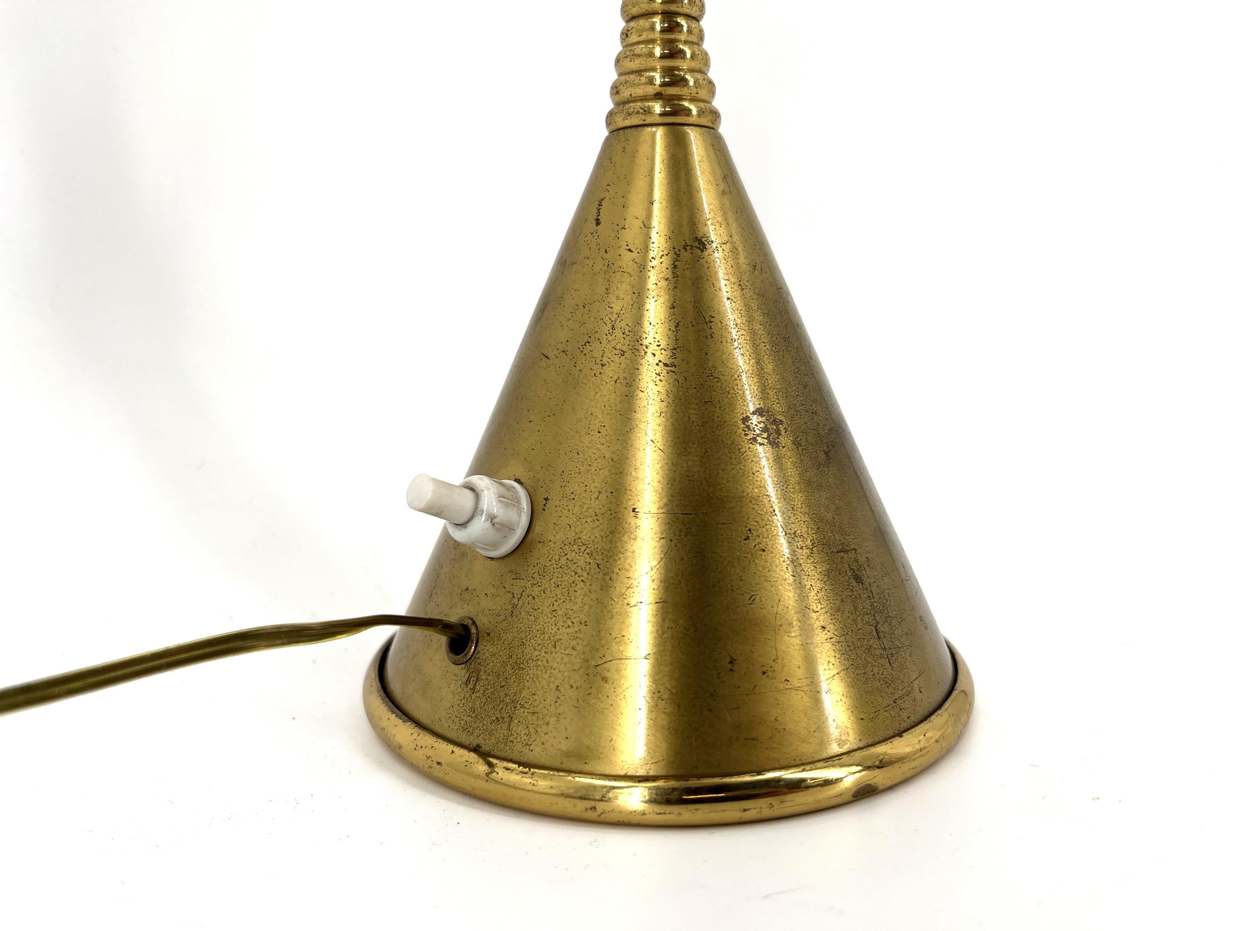 Mid century brass table lamp model Clessidra by Angelo Lelli for Arredoluce, 196 Italiano en venta