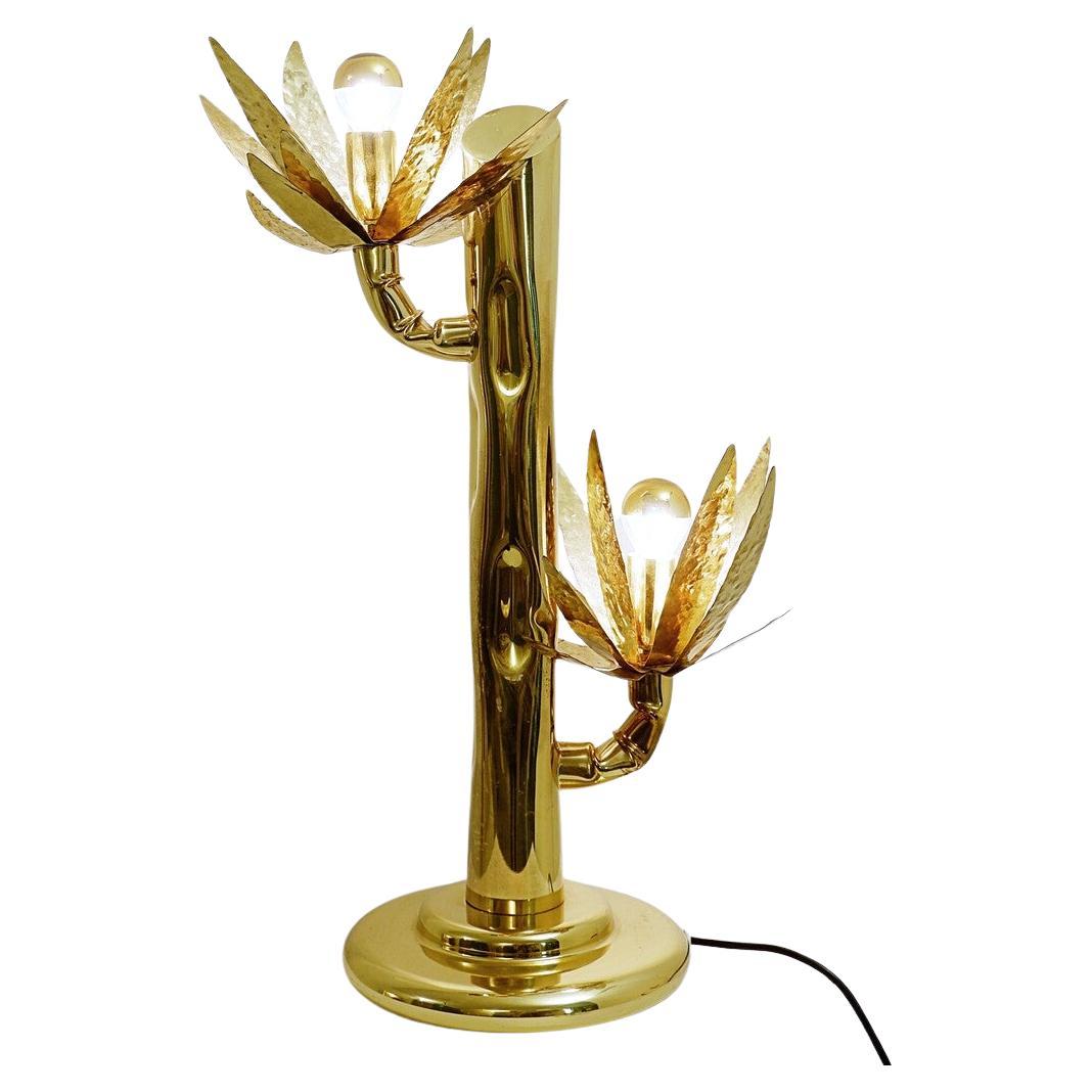 Tischlampe aus Messing aus der Mitte des Jahrhunderts mit zwei Armen und Lichtblume von Bottega Gadda im Angebot