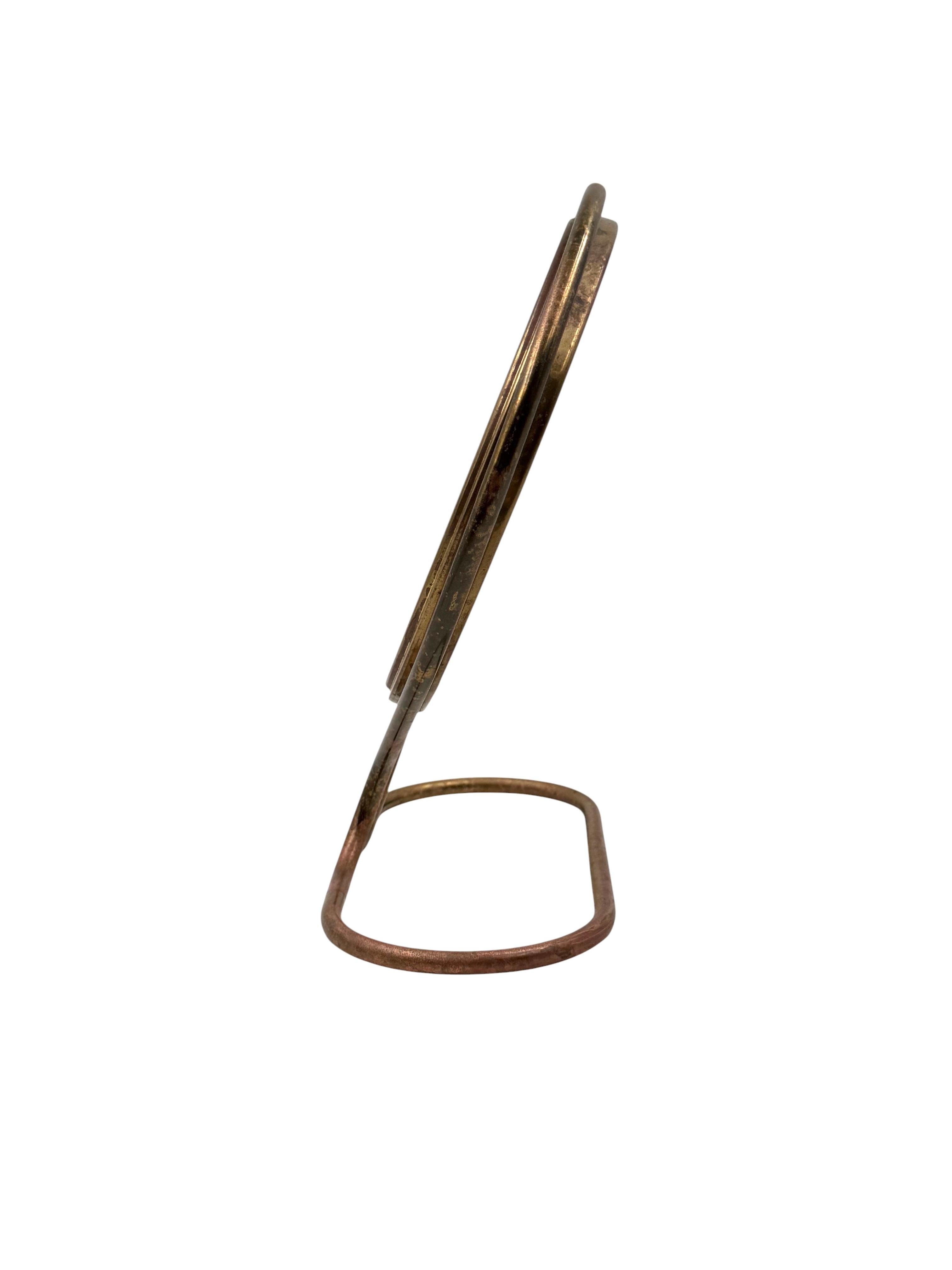 Mid-century brass table mirror / vanity, France 1950s en vente 2