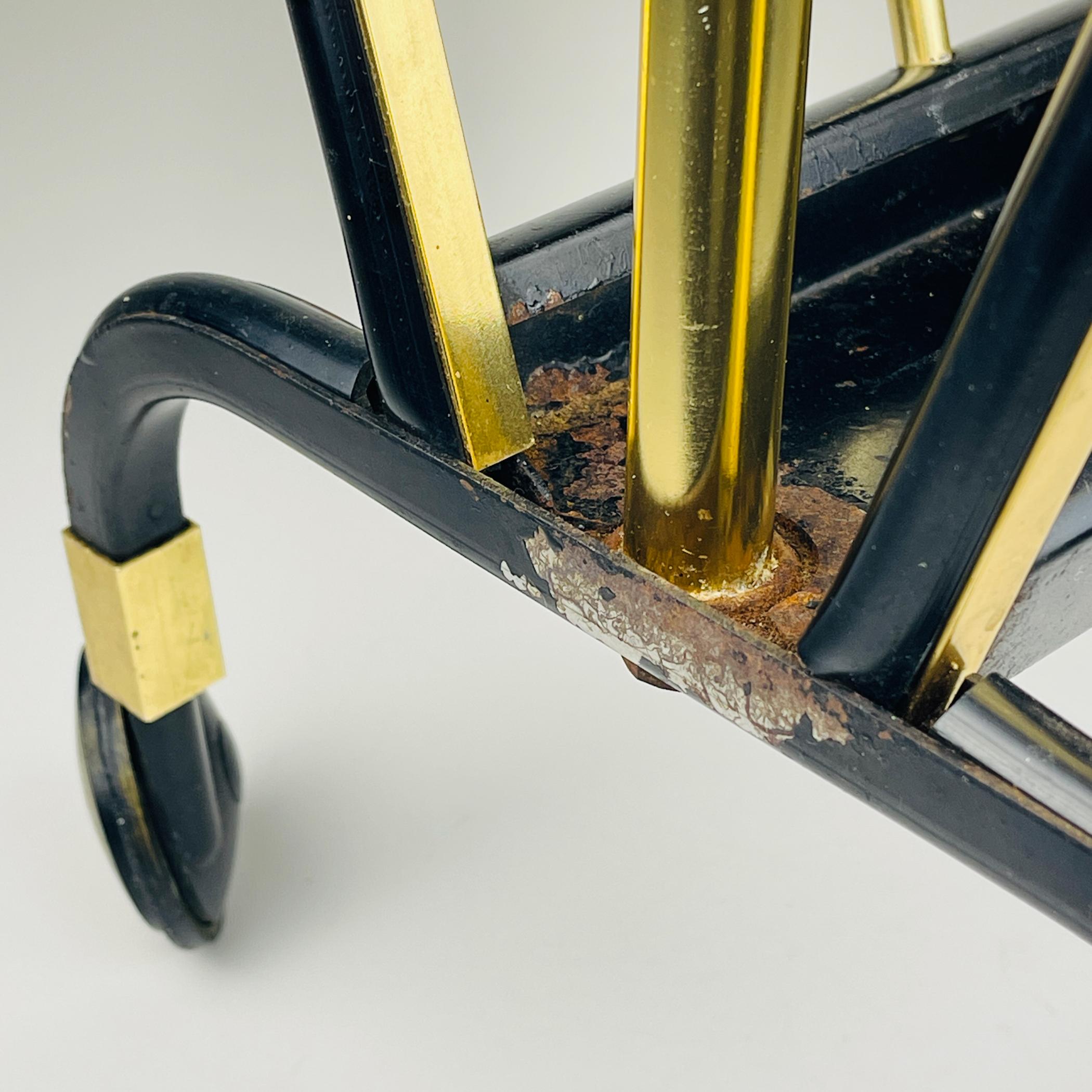 Italian Mid-century brass trolley or magazine rack by MB, Italy, 1960s For Sale