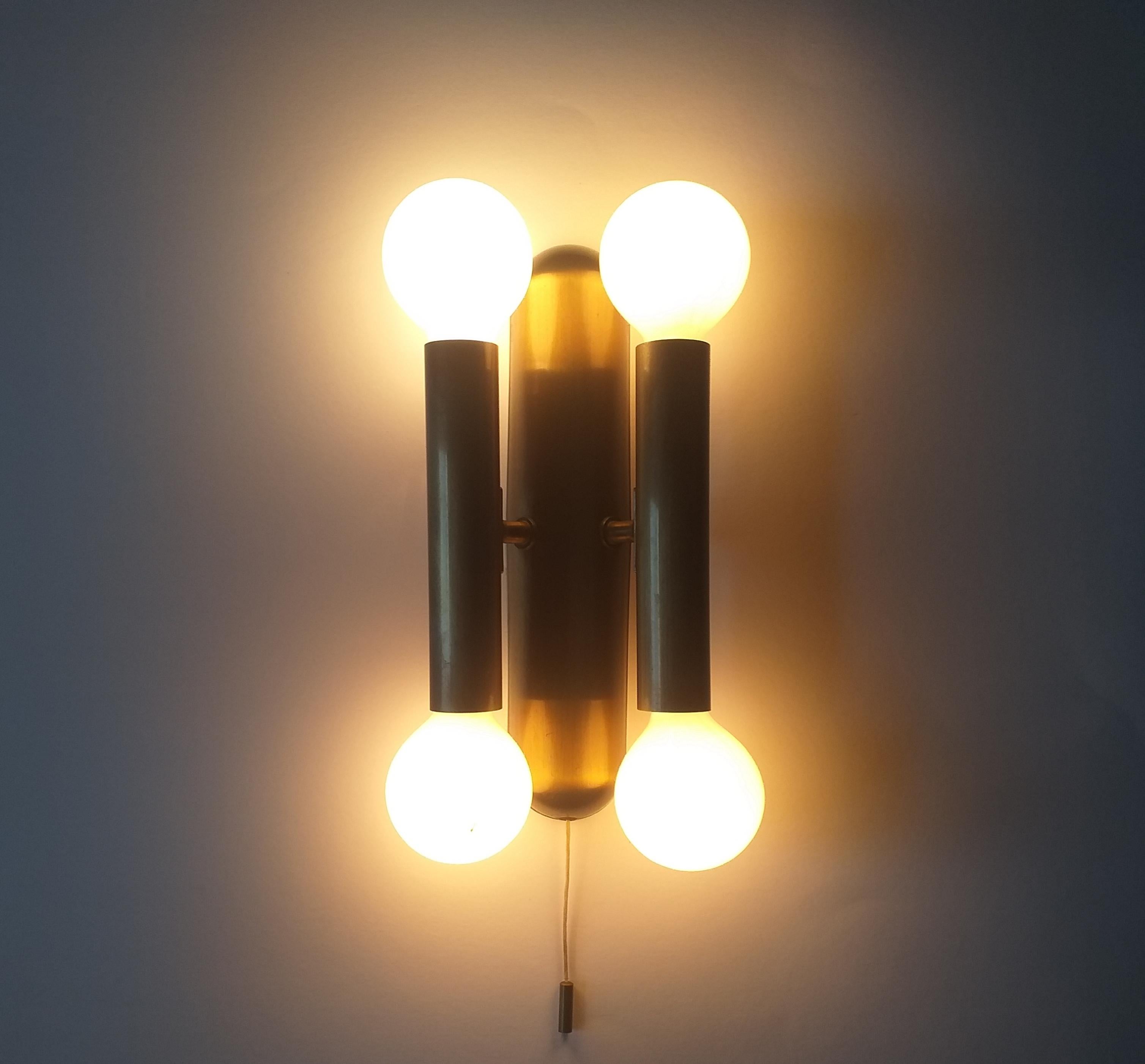 Midcentury Brass Wall Lamp For Sale 1