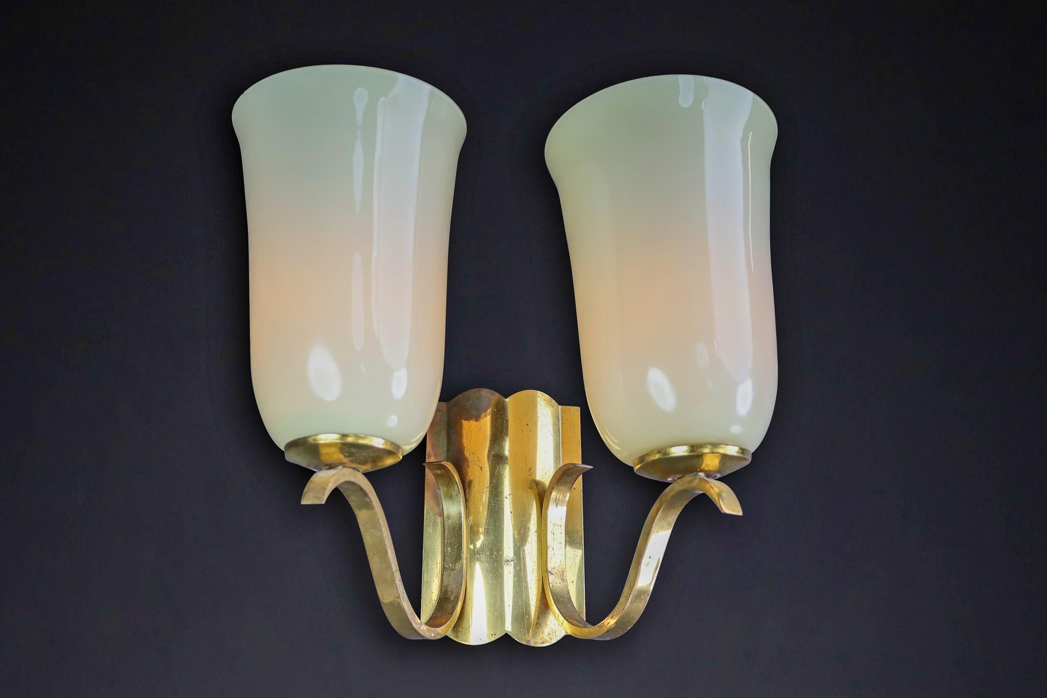 Mid-Century Modern Mid-Century Brass Wall Light Sconce Opaline Glass Shades, Germany 1950s For Sale