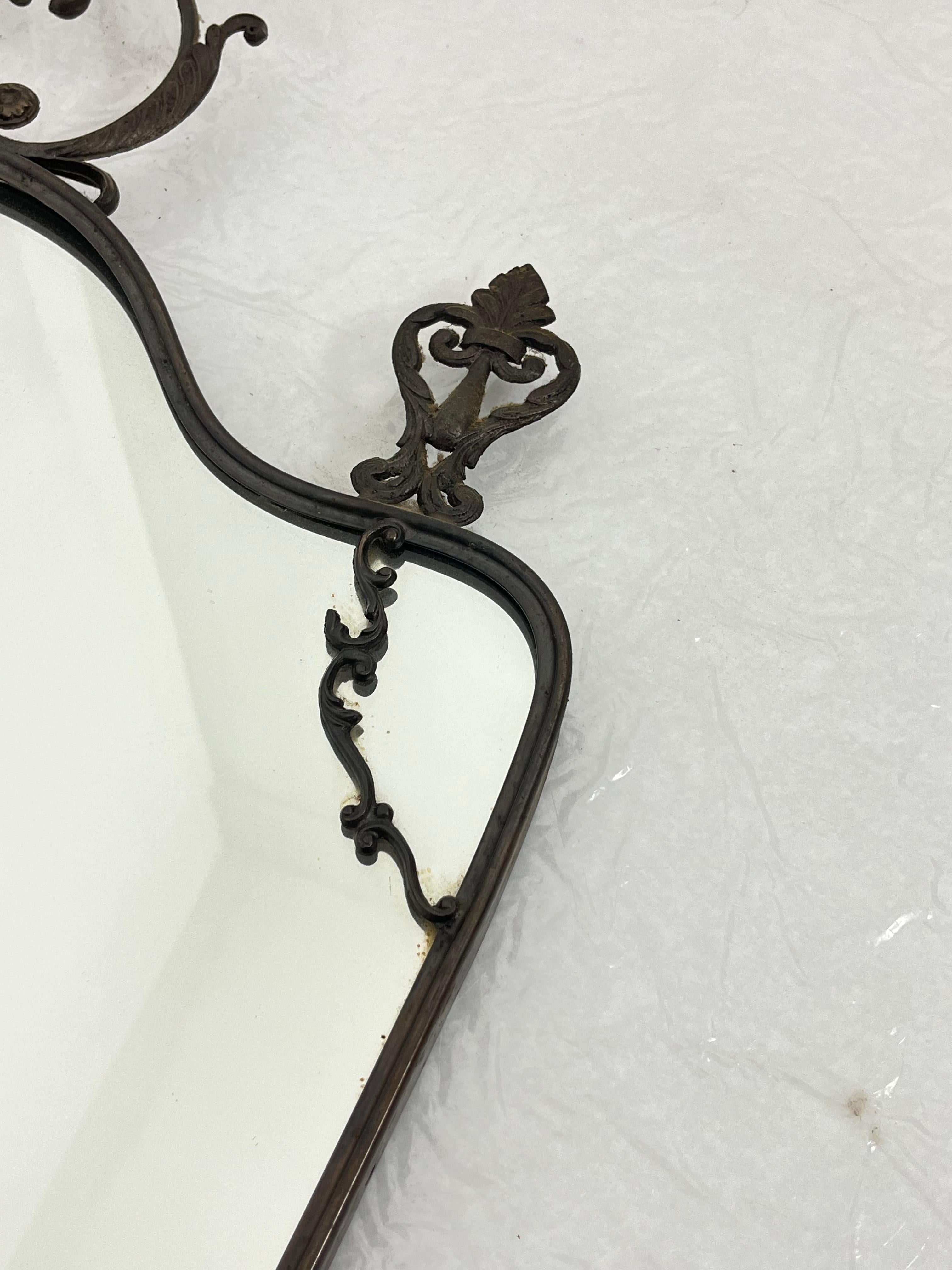 Mid-century Brass Wall Mirror, Made in Italy, 1964 In Good Condition For Sale In Palermo, IT