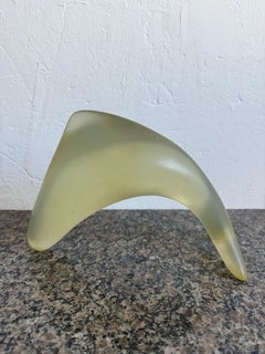 Escultura de pez saltarín en acrílico, moderna brasileña de mediados de siglo, 1960