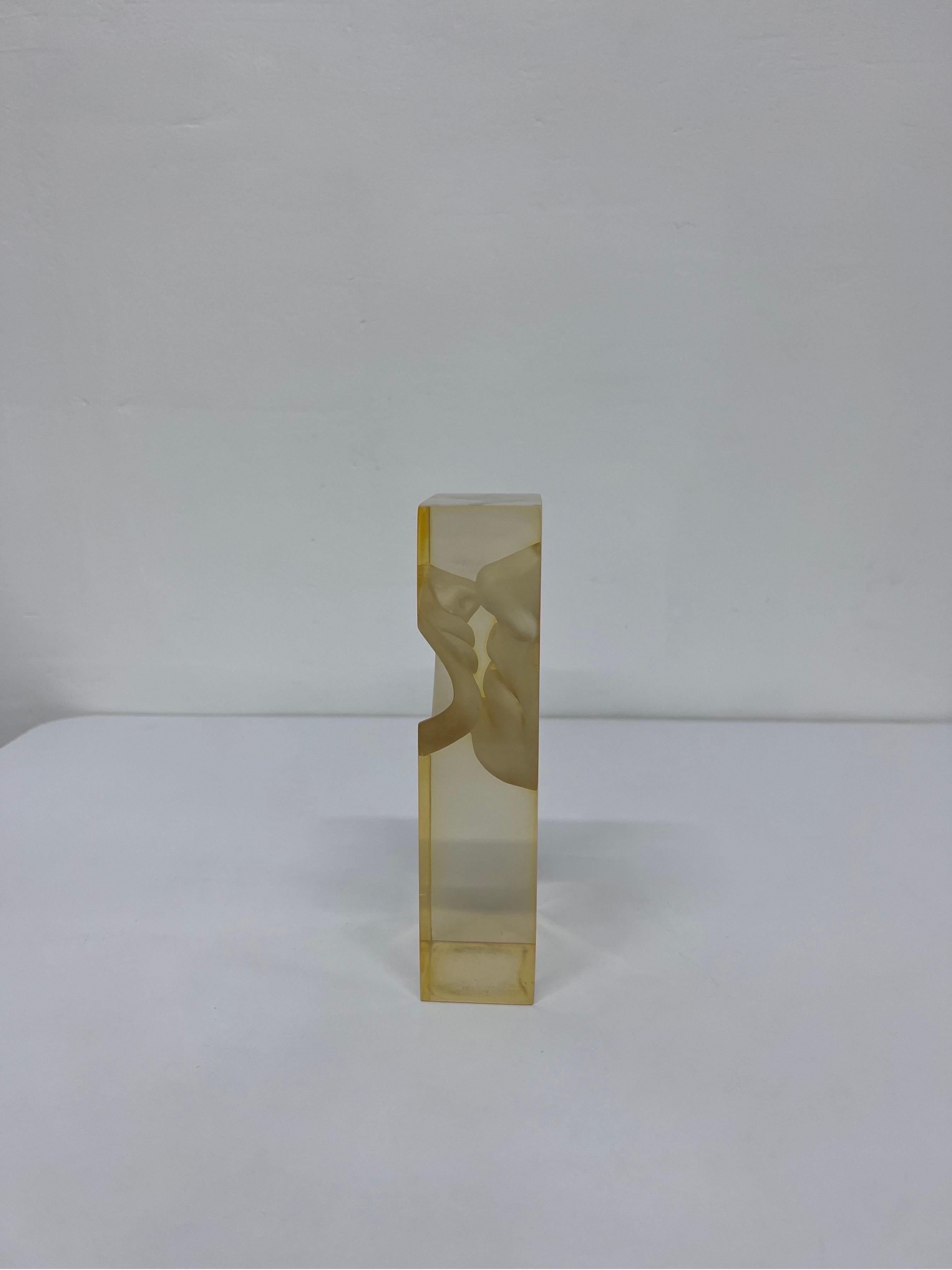 Mid-Century Brazilian Modern Acrylic Lucite Block Kissing Sculpture, 1950s 7